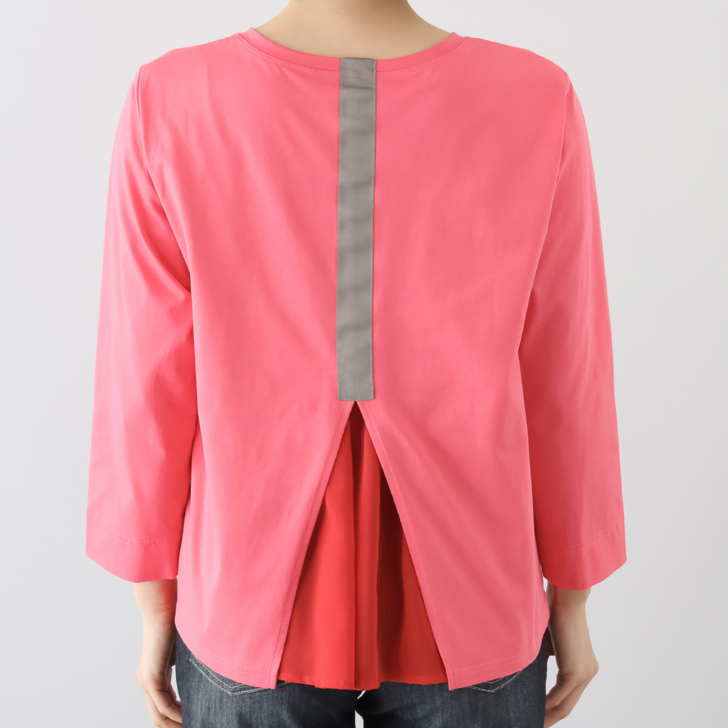 ノーボノーボ ３Ｄロゴプリント ロングＴシャツ