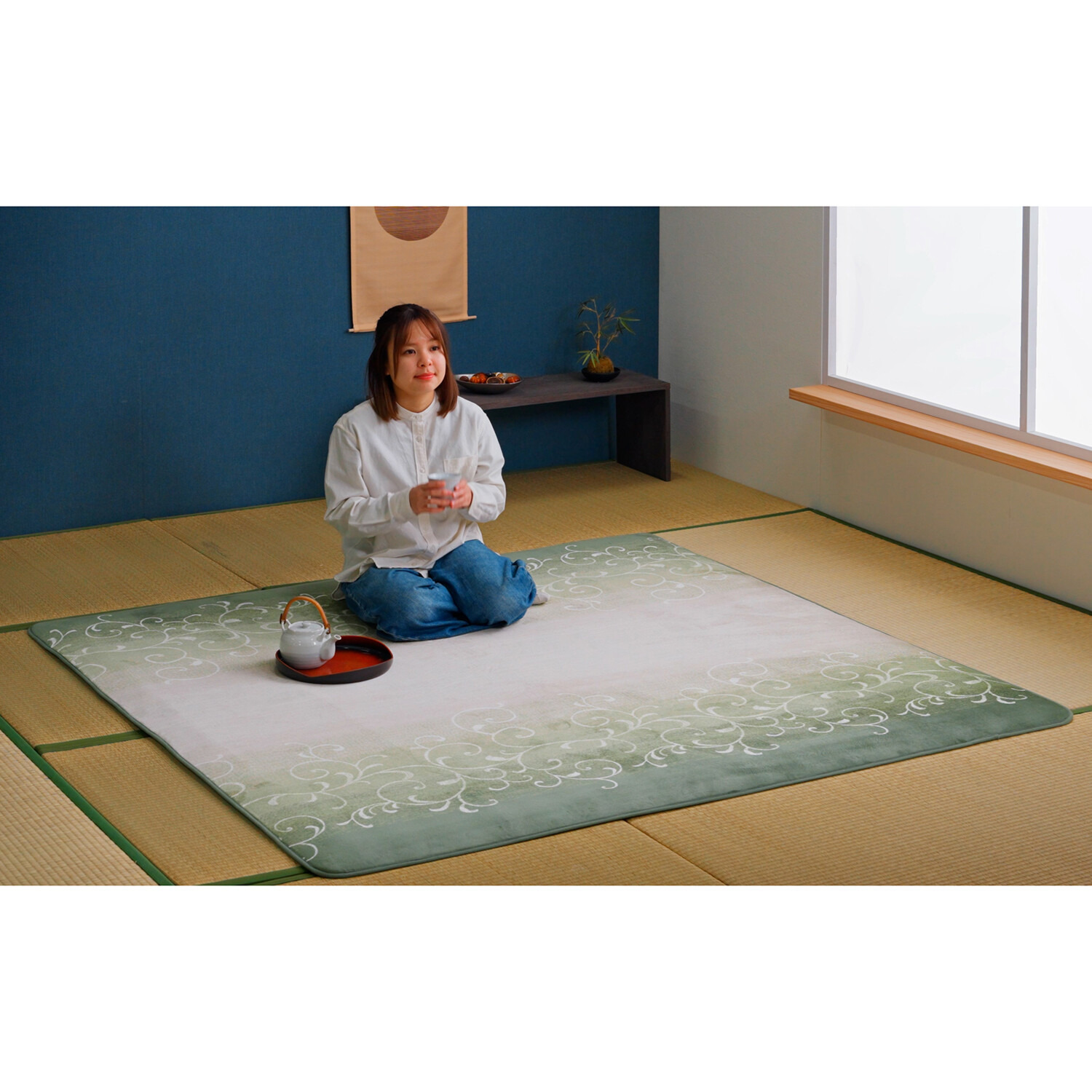 イケヒコ なだらか傾斜で つまずきにくい！ もっちりボリューム フリーエッジラグ ＜１８０×１８０ｃｍ＞