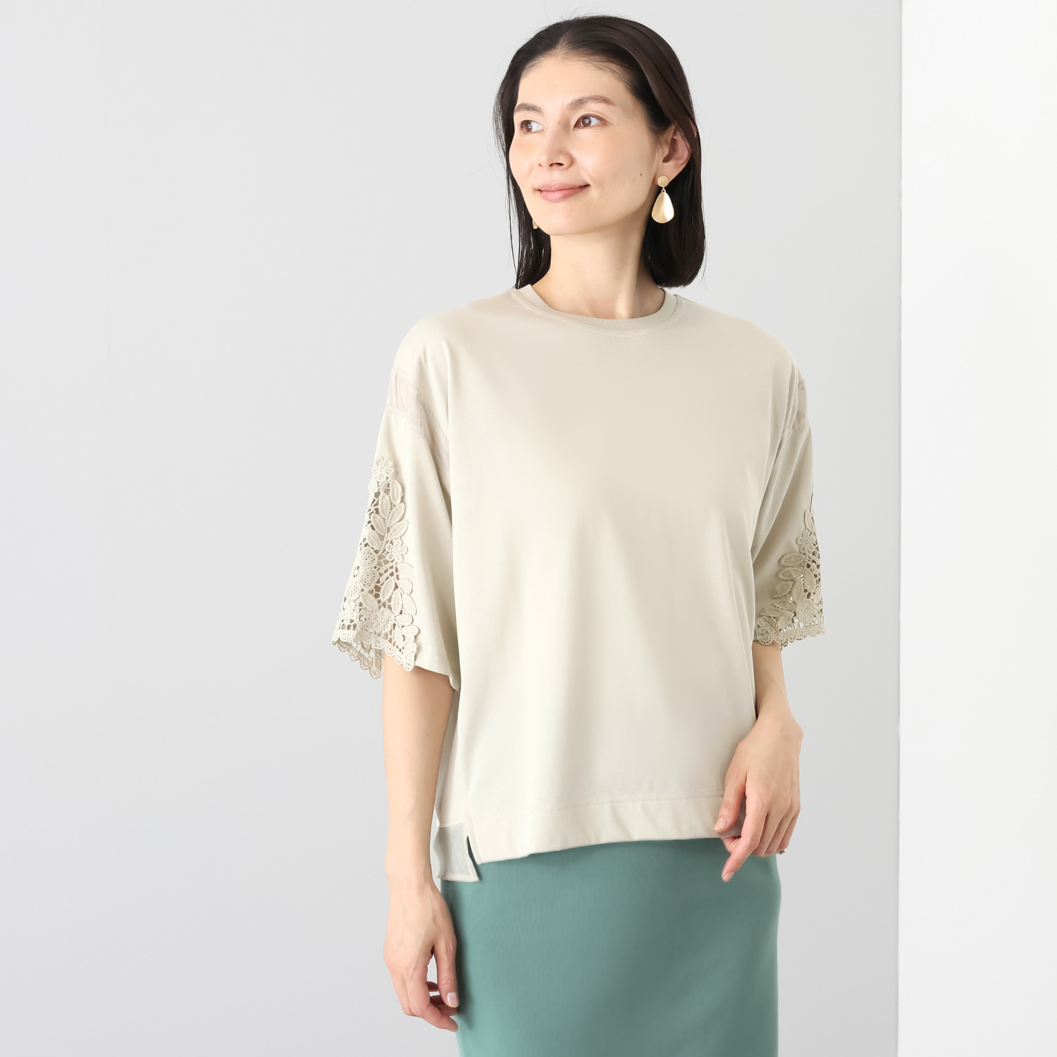 スタイル・ラヴィー 袖レースアクセント カットソープルオーバー