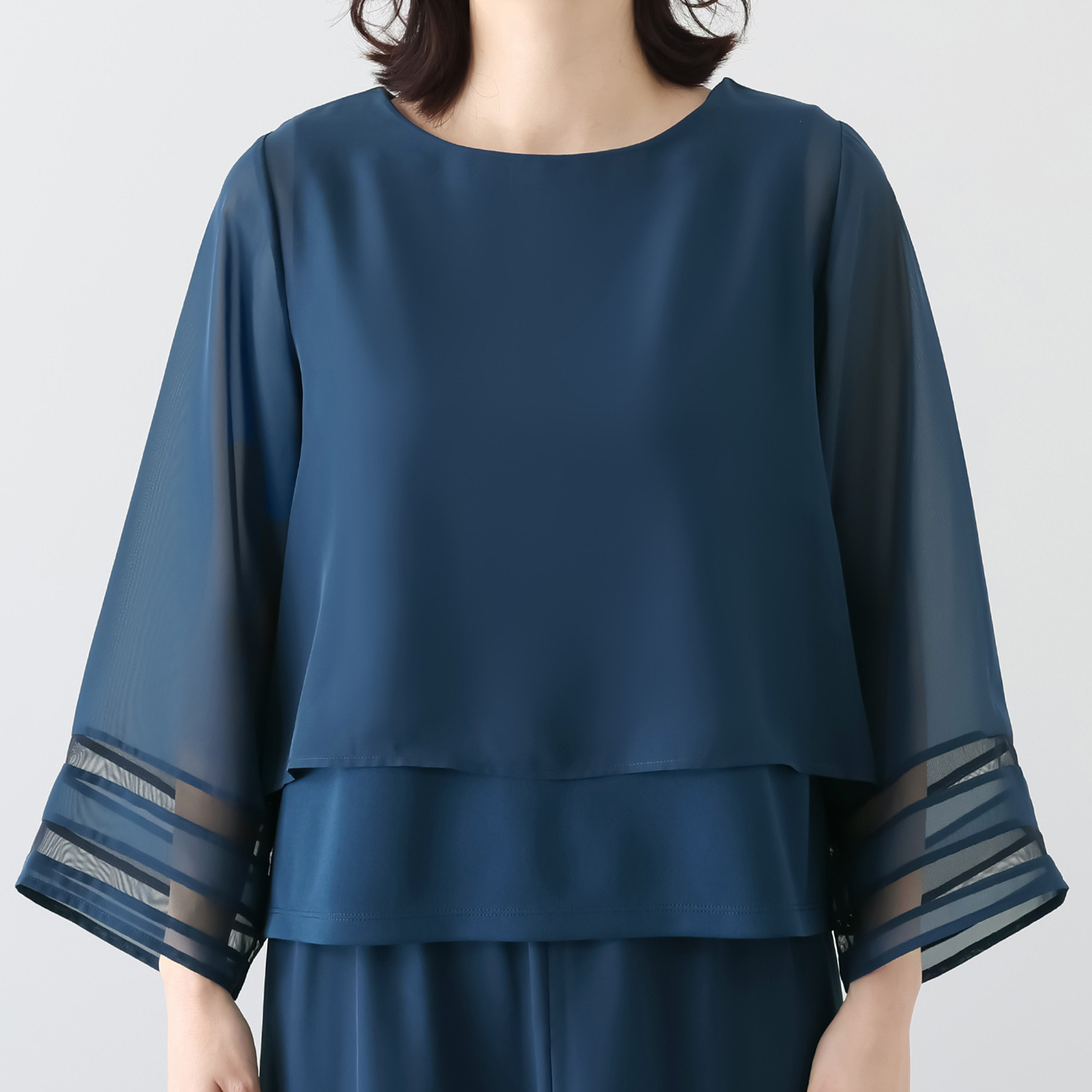 マイジュジュ 一枚で決まる！ インナー強撚ポンチ シフォンレイヤード風 プルオーバーブラウス