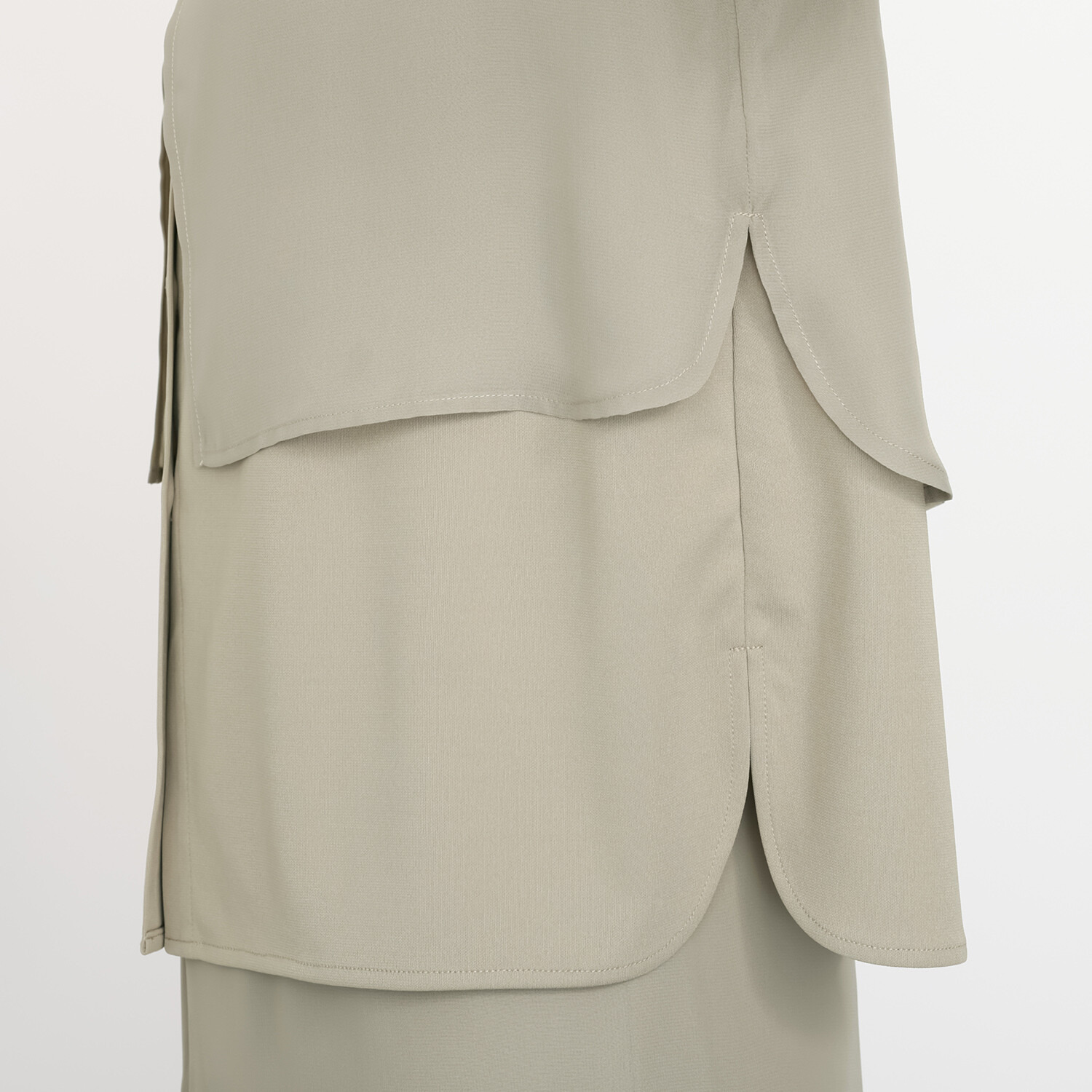 マイジュジュ 一枚で決まる！ インナー強撚ポンチ ジレレイヤード風 シャツブラウス