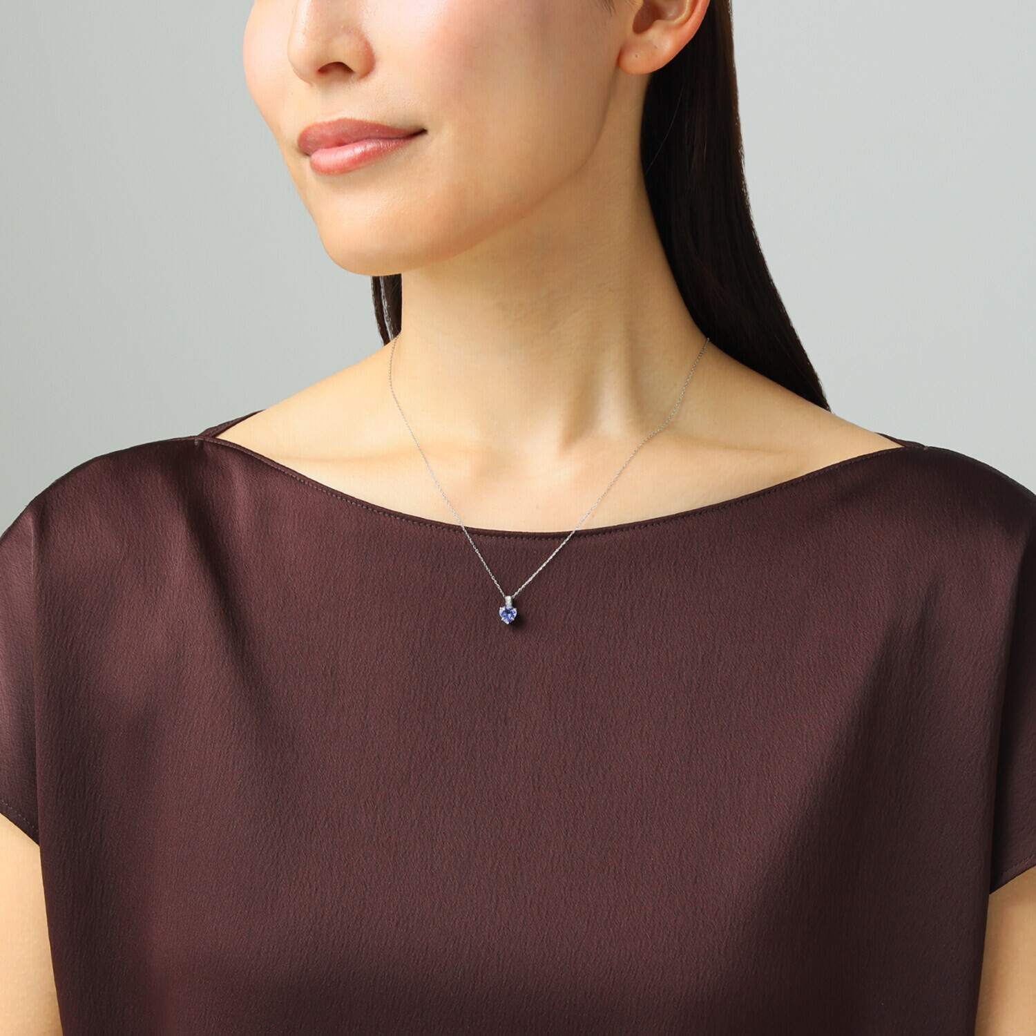 サープライズ プラチナ９５０ ０．６カラットＵＰ タンザナイト＆ ダイヤモンド ハートデザインペンダント