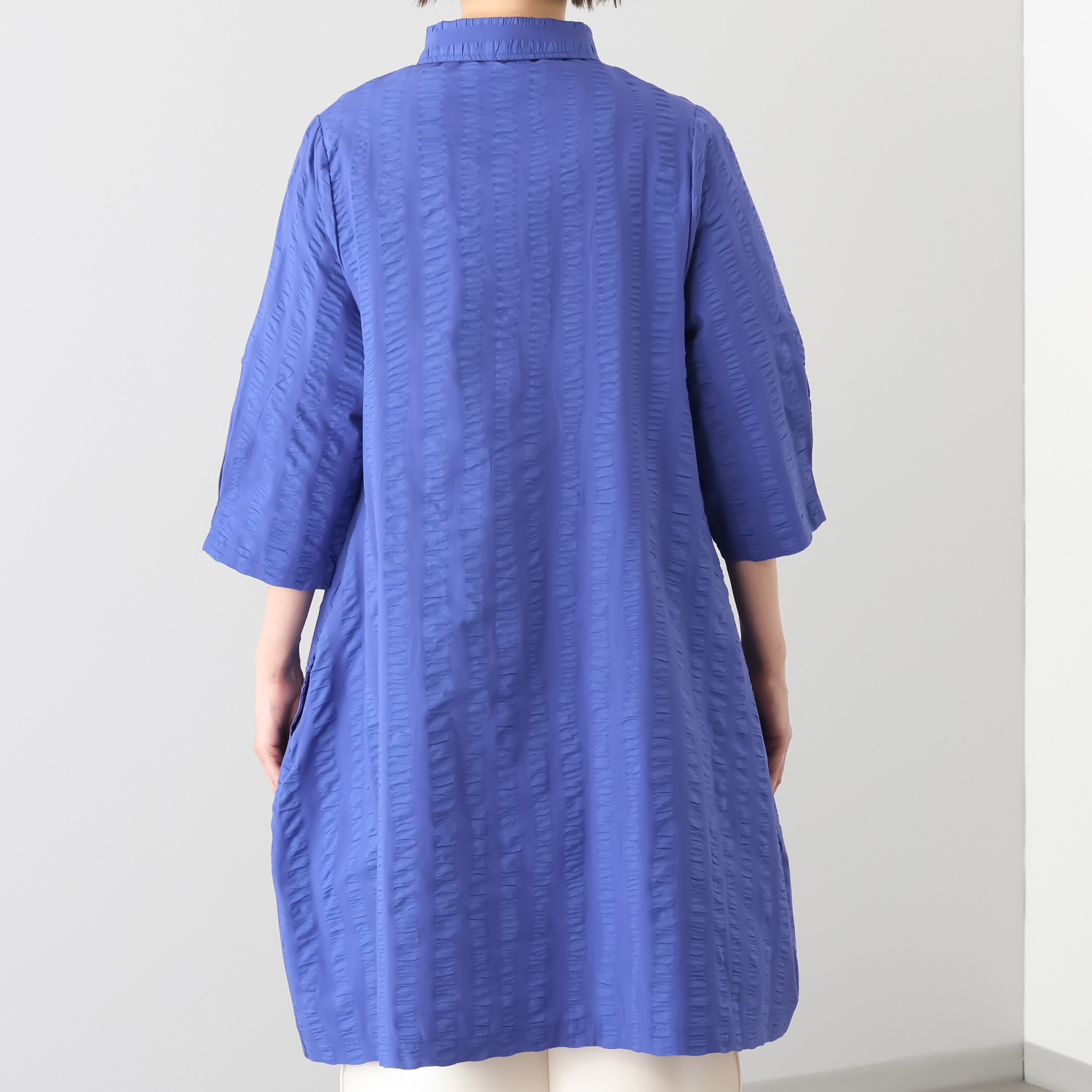 コイビトミサキ 立体ポコポコ素材の デザイン シャツチュニック