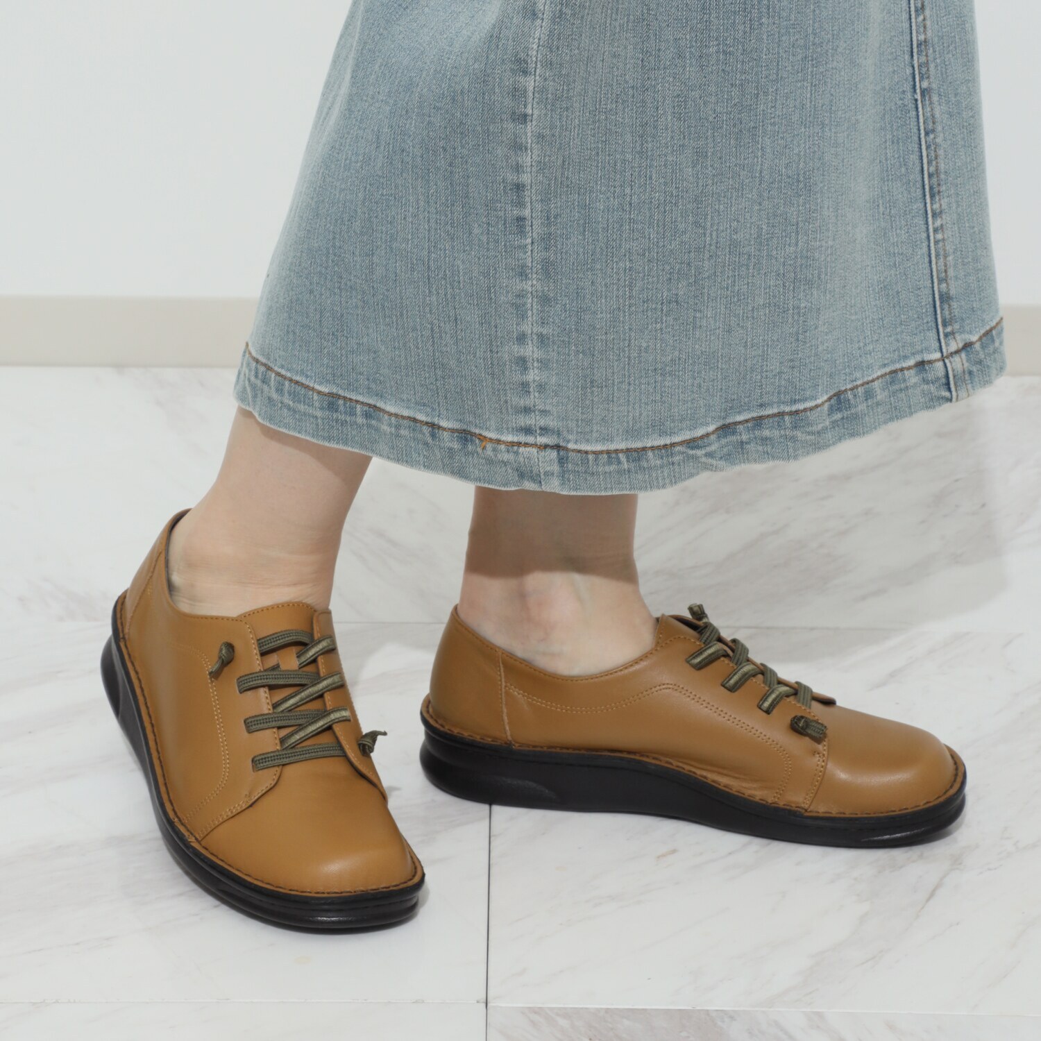 インコルジェ 神戸老舗工場発！ やさしい履き心地の レザースニーカー