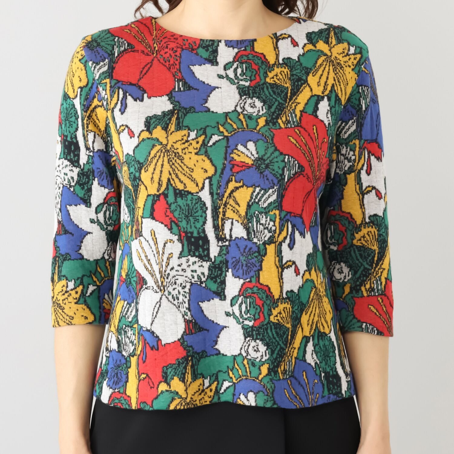 プレセントーア 抗菌防臭 日本製 色とりどりの花を表現した ボタニカル柄ジャガード プルオーバー