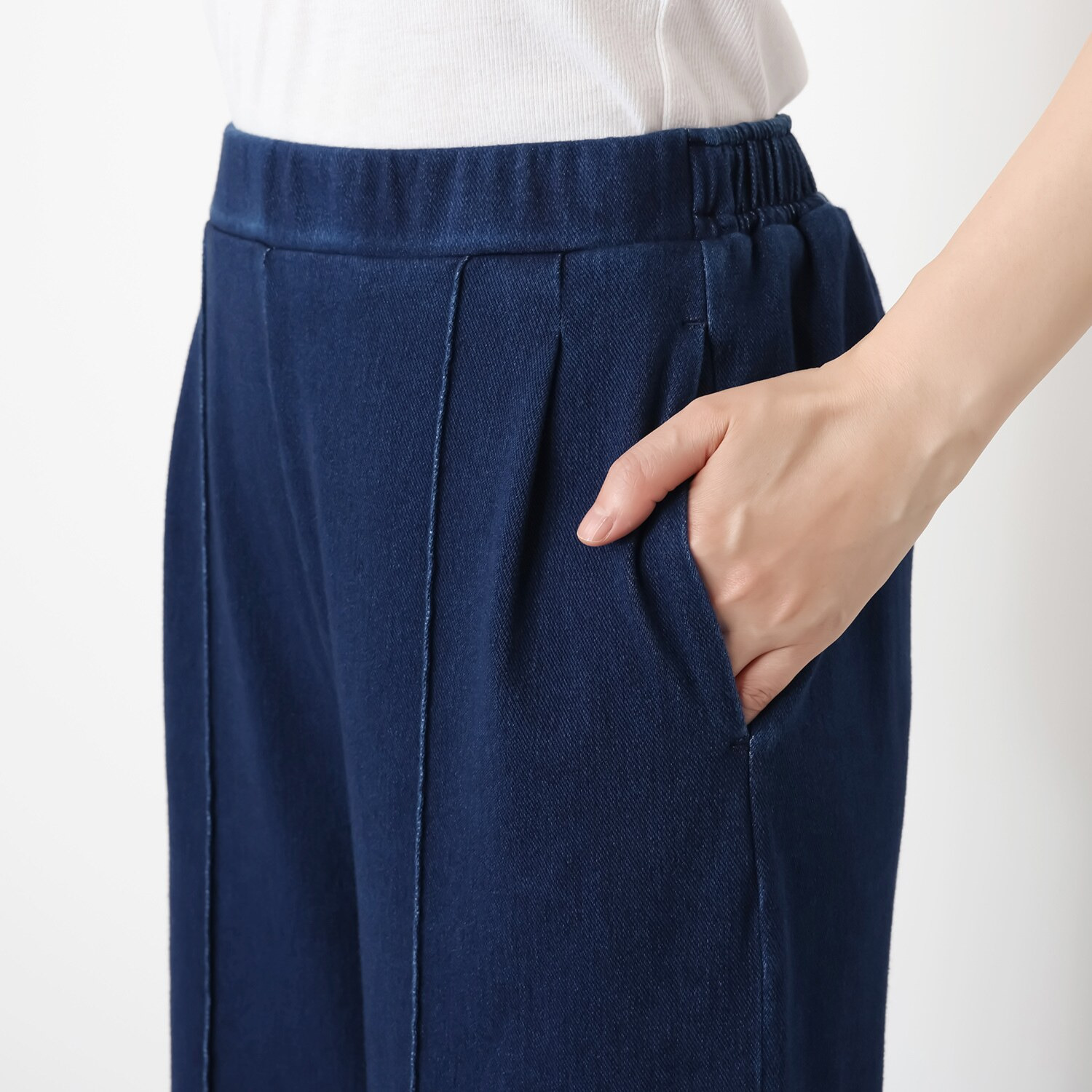 ラフレス コンフォート ワイドパンツ ＜デニム調＞