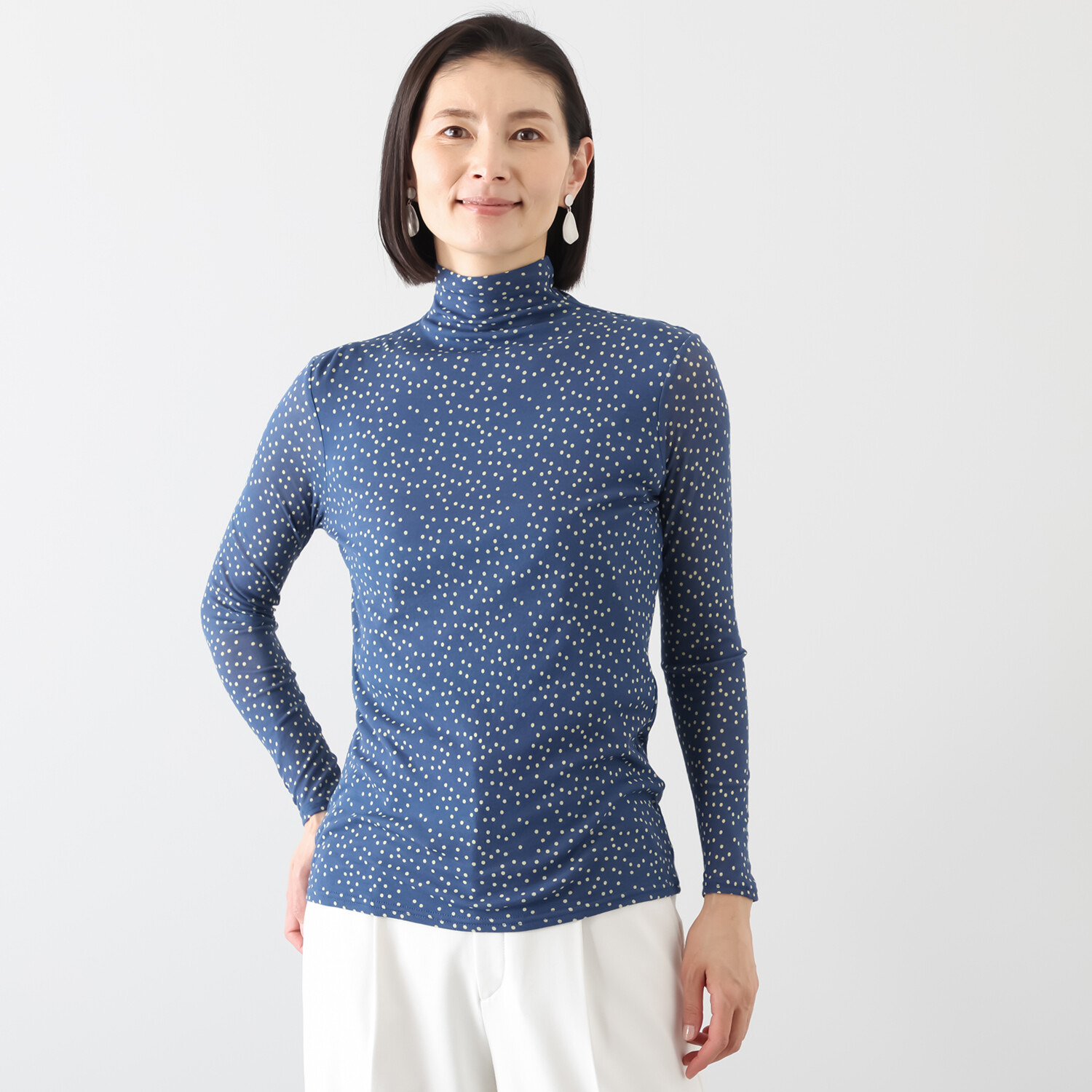 天使の綿シフォン モックネック プリント 一重長袖プルオーバー