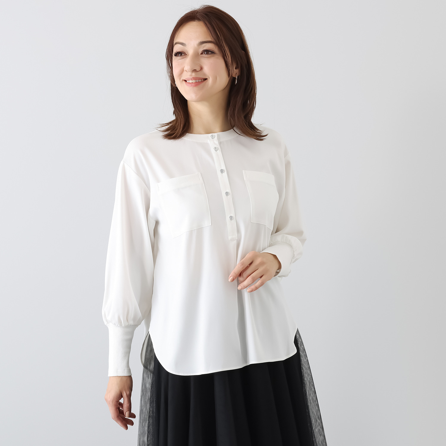 エムズ　スタイル ストレッチデシン 異素材切替 ヘンリーネック プルオーバー