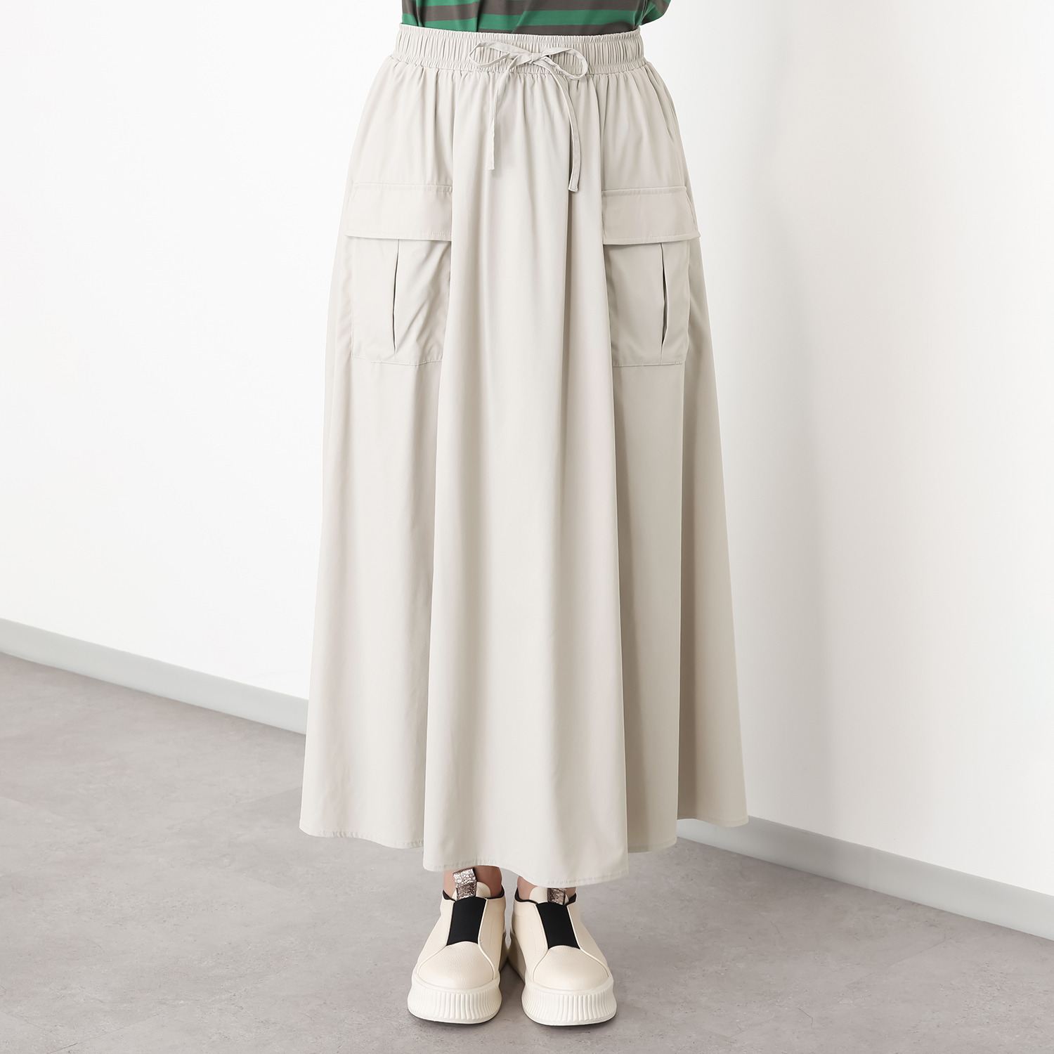 エムズ　スタイル シャドーストライプ カーゴポケットアクセント サイドドロスト フレアースカート