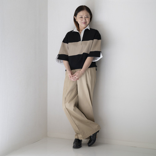 イロプライム センタープレス シークレットゴム コットンパンツ