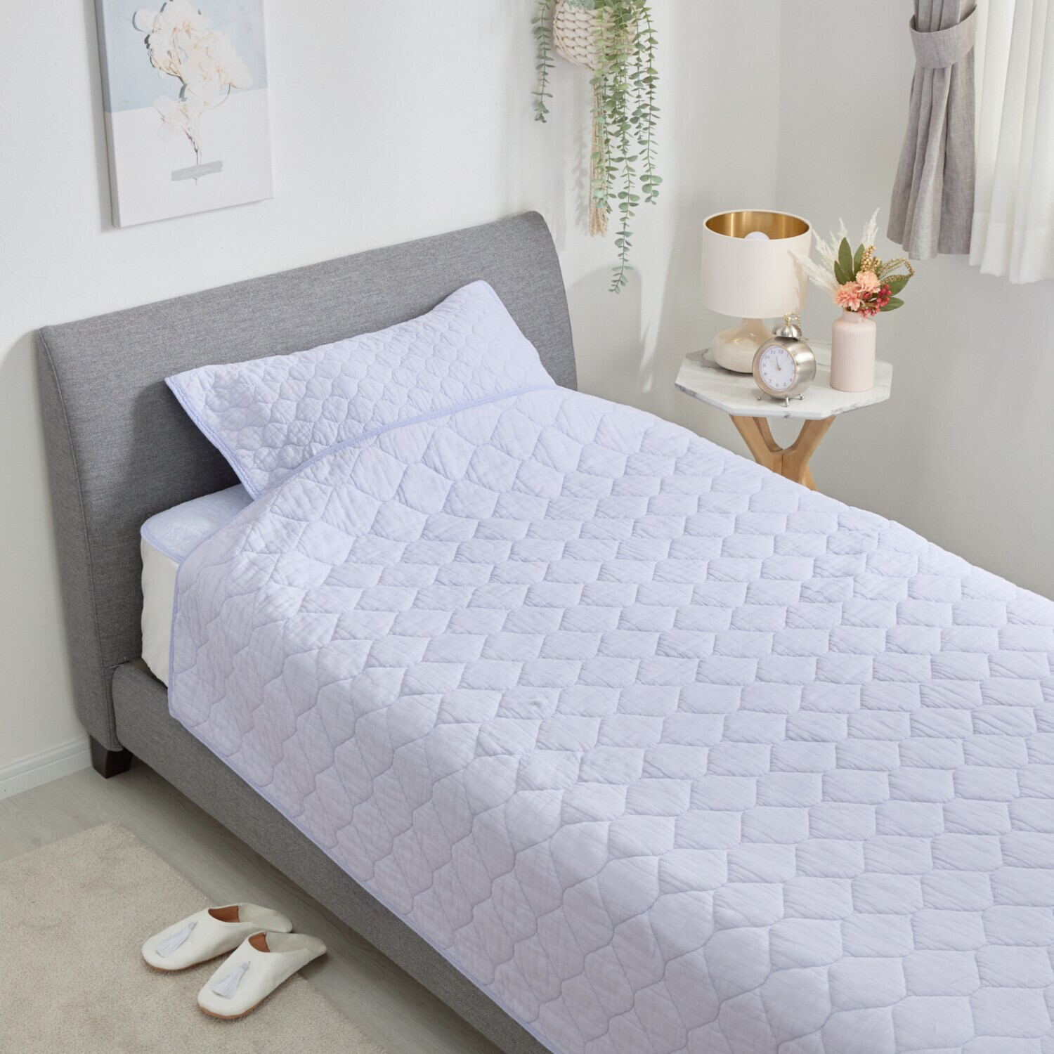 ｎｉｓｈｉｋａｗａ オールコットン 抗菌　リバーシブル やわらか水洗い キルトケット ＜セミダブル＞