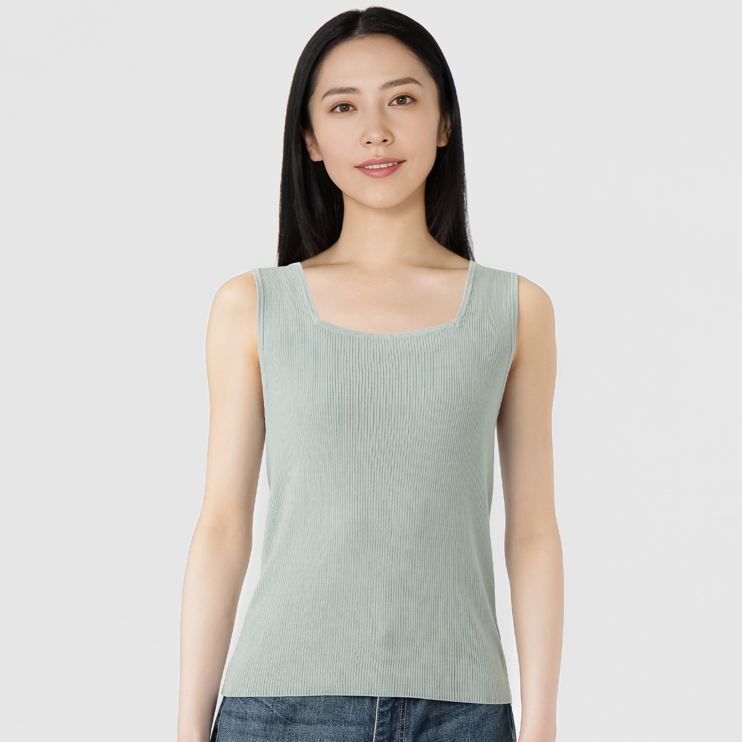 エマキュレイト スクエアネック ２ウェイ タンクトップ