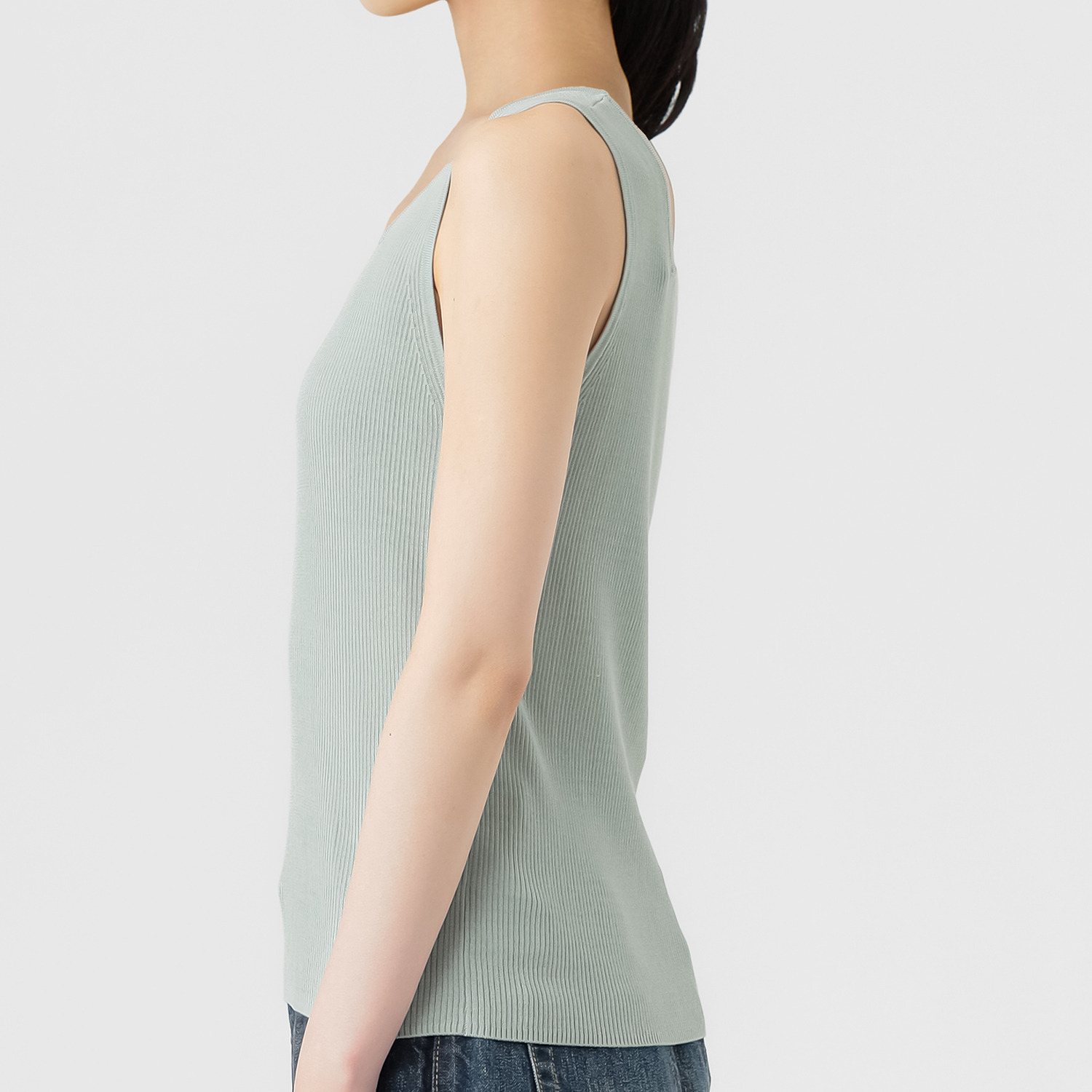 エマキュレイト スクエアネック ２ウェイ タンクトップ