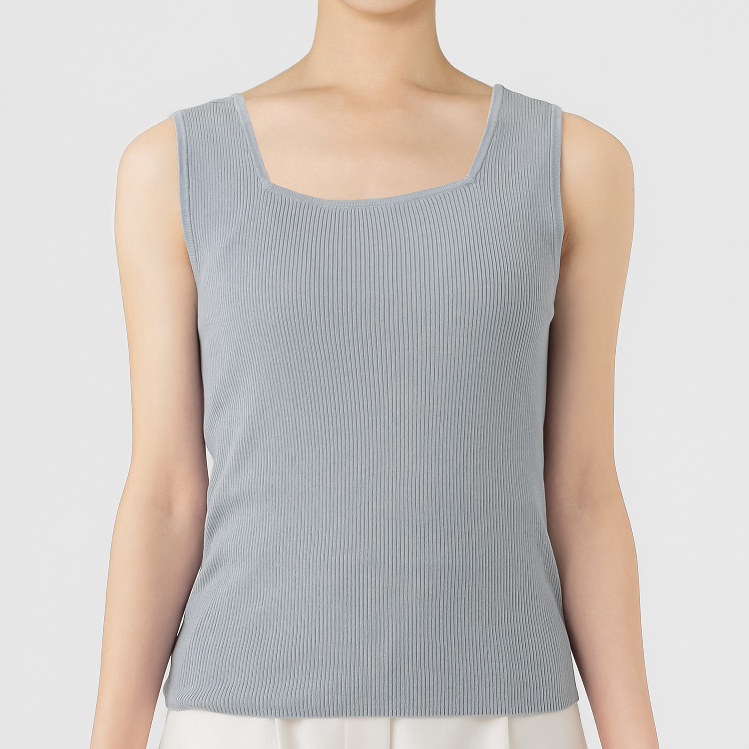 エマキュレイト スクエアネック ２ウェイ タンクトップ