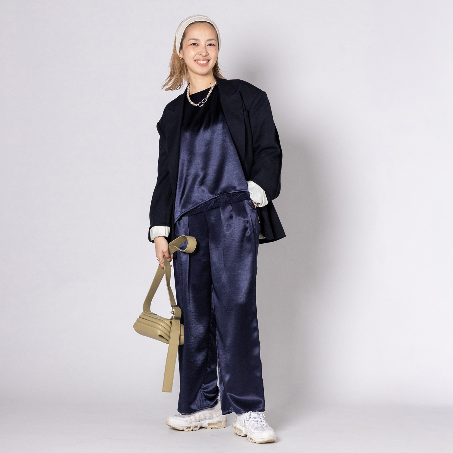 リミナル レースレイヤード サテンブラウス