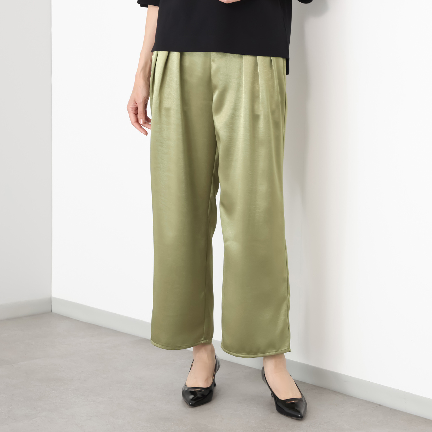 リミナル サテンタック ワイドパンツ