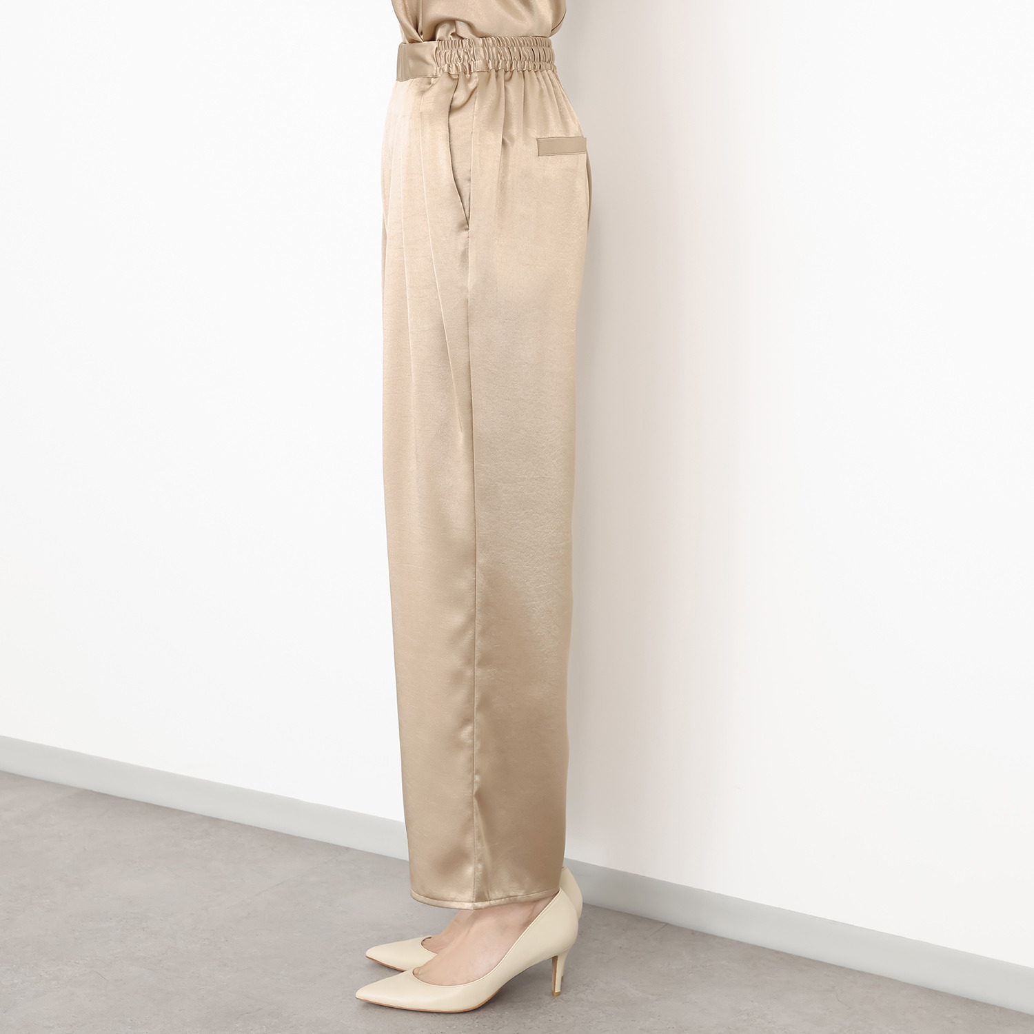 リミナル サテンタック ワイドパンツ