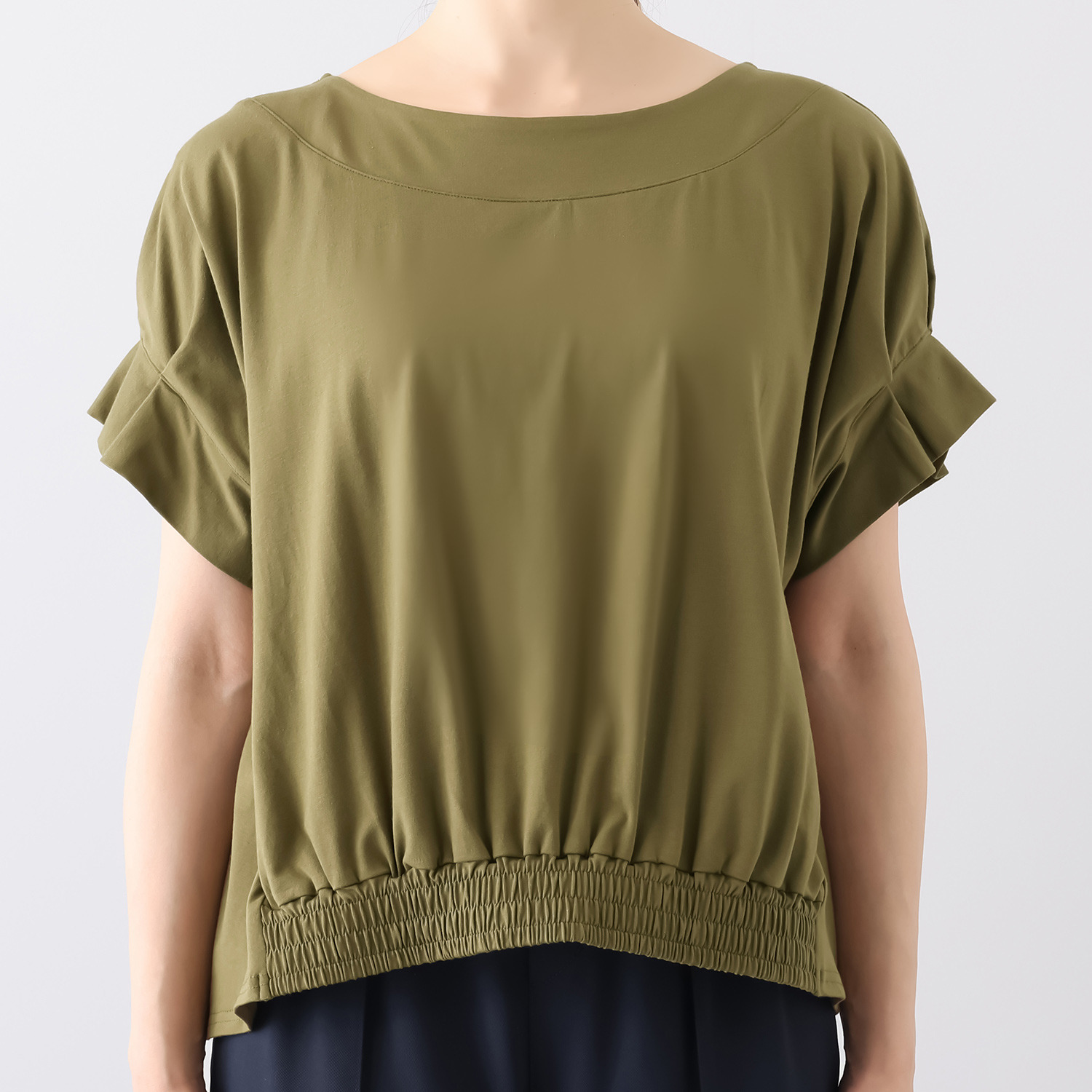 Ｓ３５７プラス ３６０度美しい 裾シャーリング バックフレアー プルオーバー