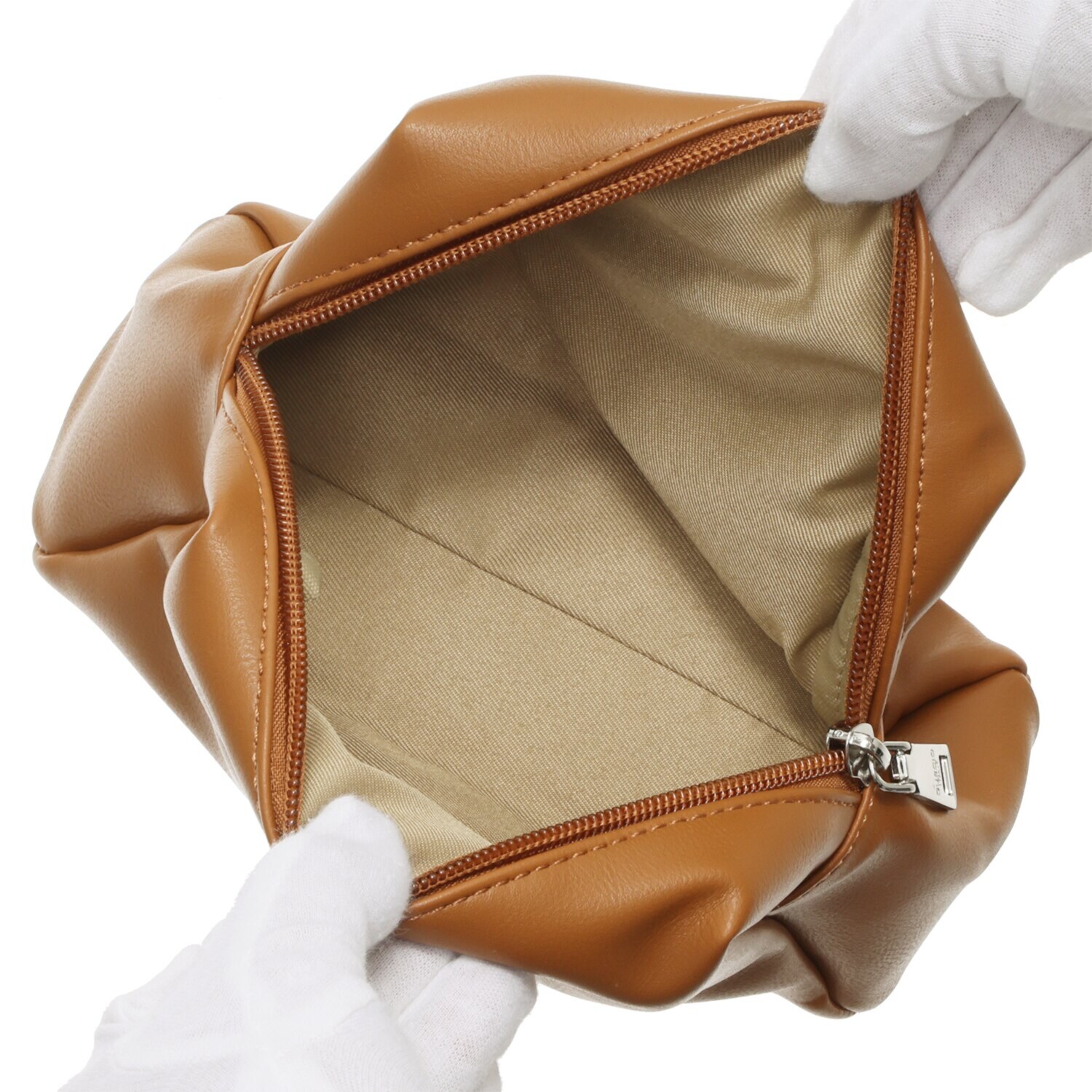 グッシオイタリー ポーチ付 スクエアショルダーバッグ