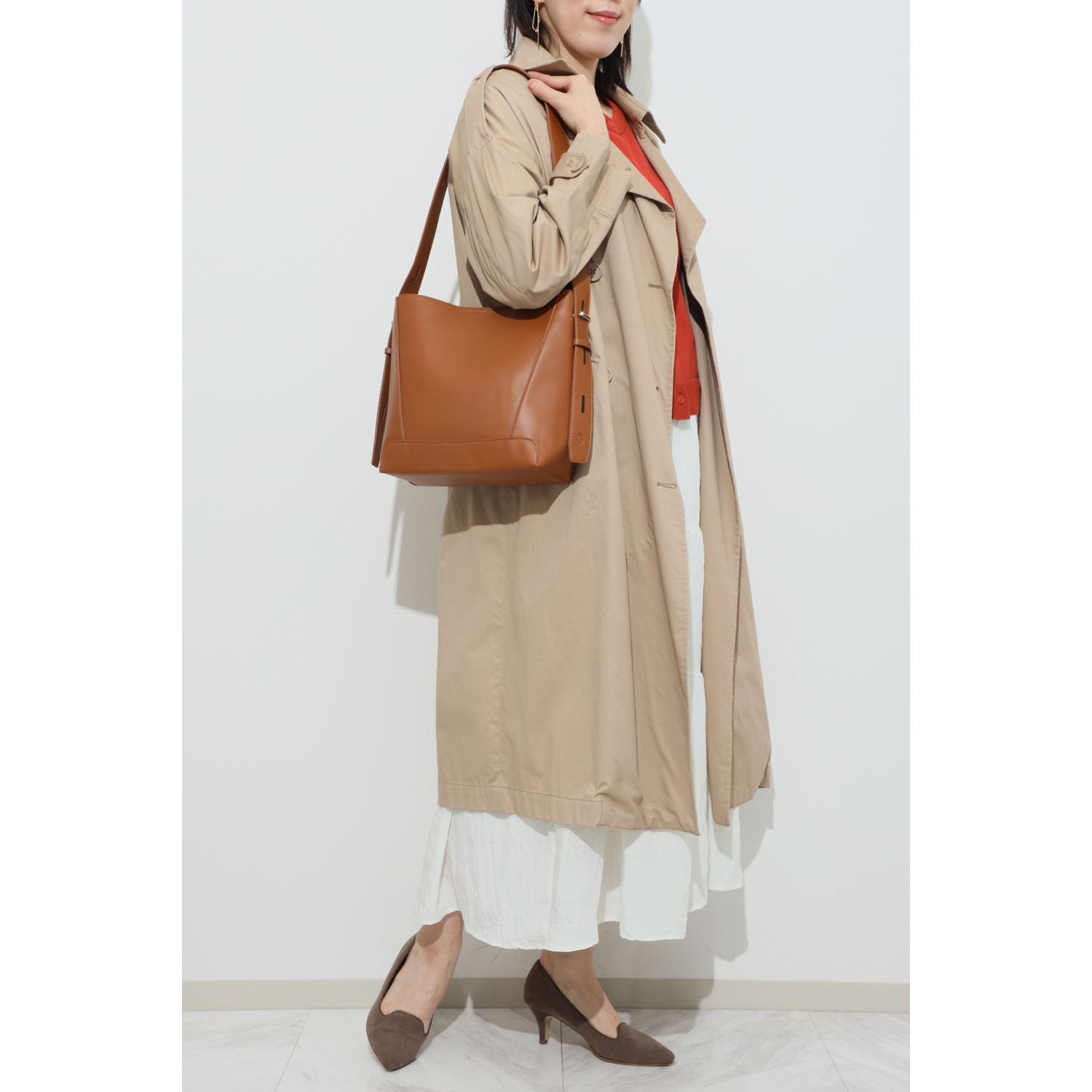 グッシオイタリー ポーチ付 スクエアショルダーバッグ