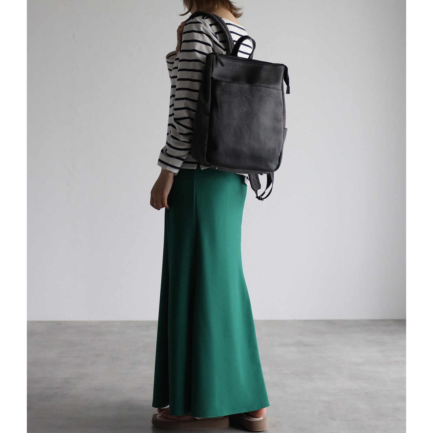 グッシオイタリー 牛革×キャンバス リュック