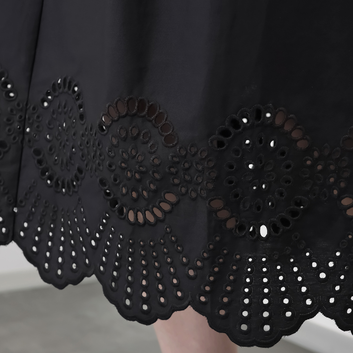 ヘ・エラ お楽しみ袋 セットでうれしい！ カットワークワンピース＆ カラーはお任せ ボレロ