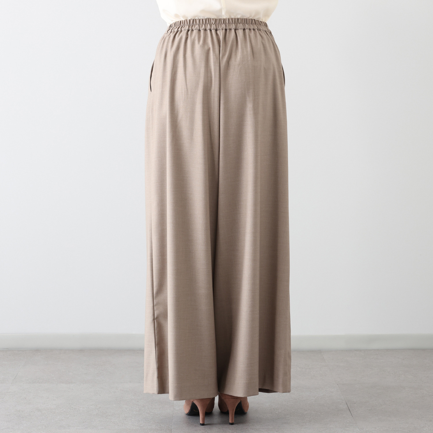 イシカワラボ★ヒトミ マイクロギャバストレッチ ワイドパンツ