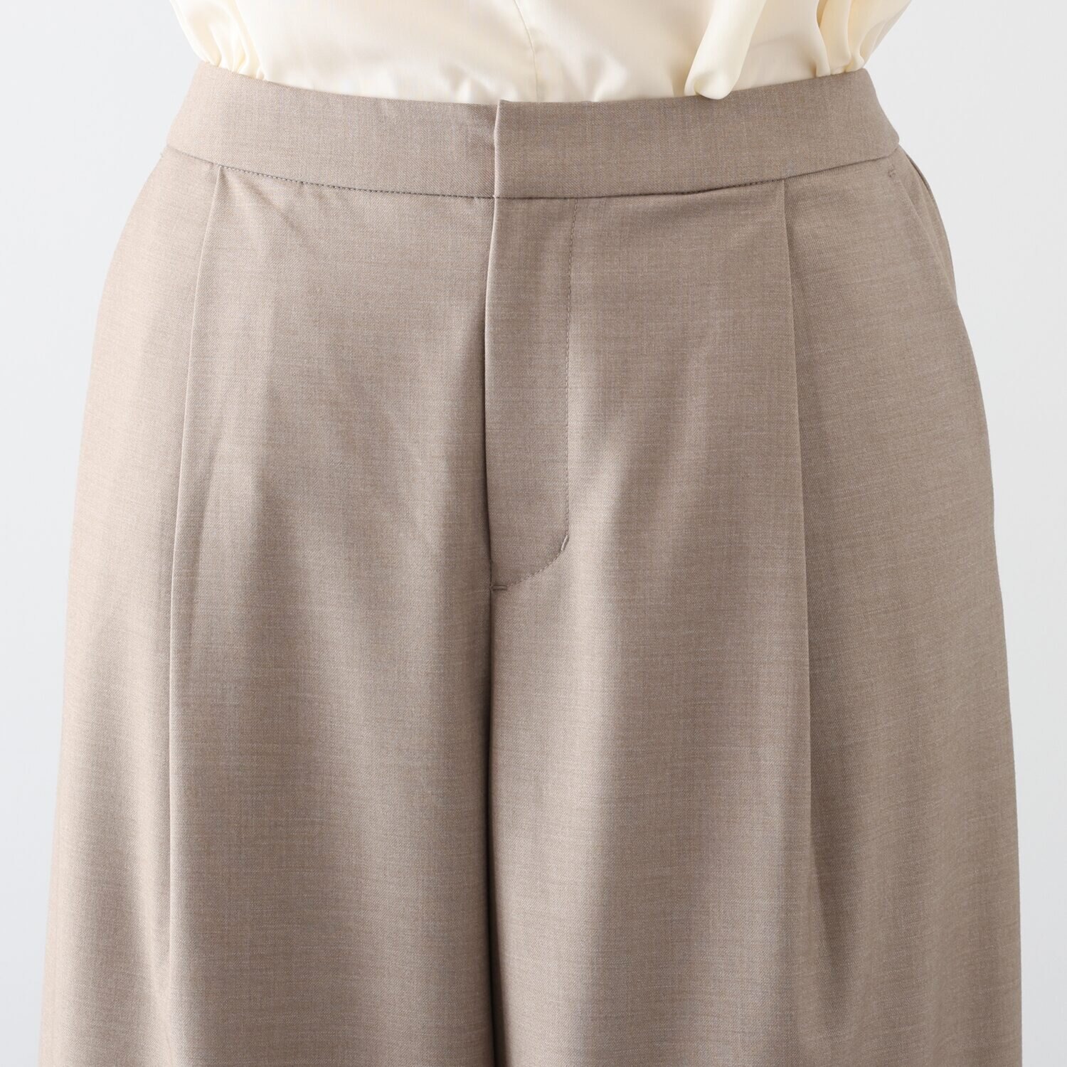 イシカワラボ★ヒトミ マイクロギャバストレッチ ワイドパンツ