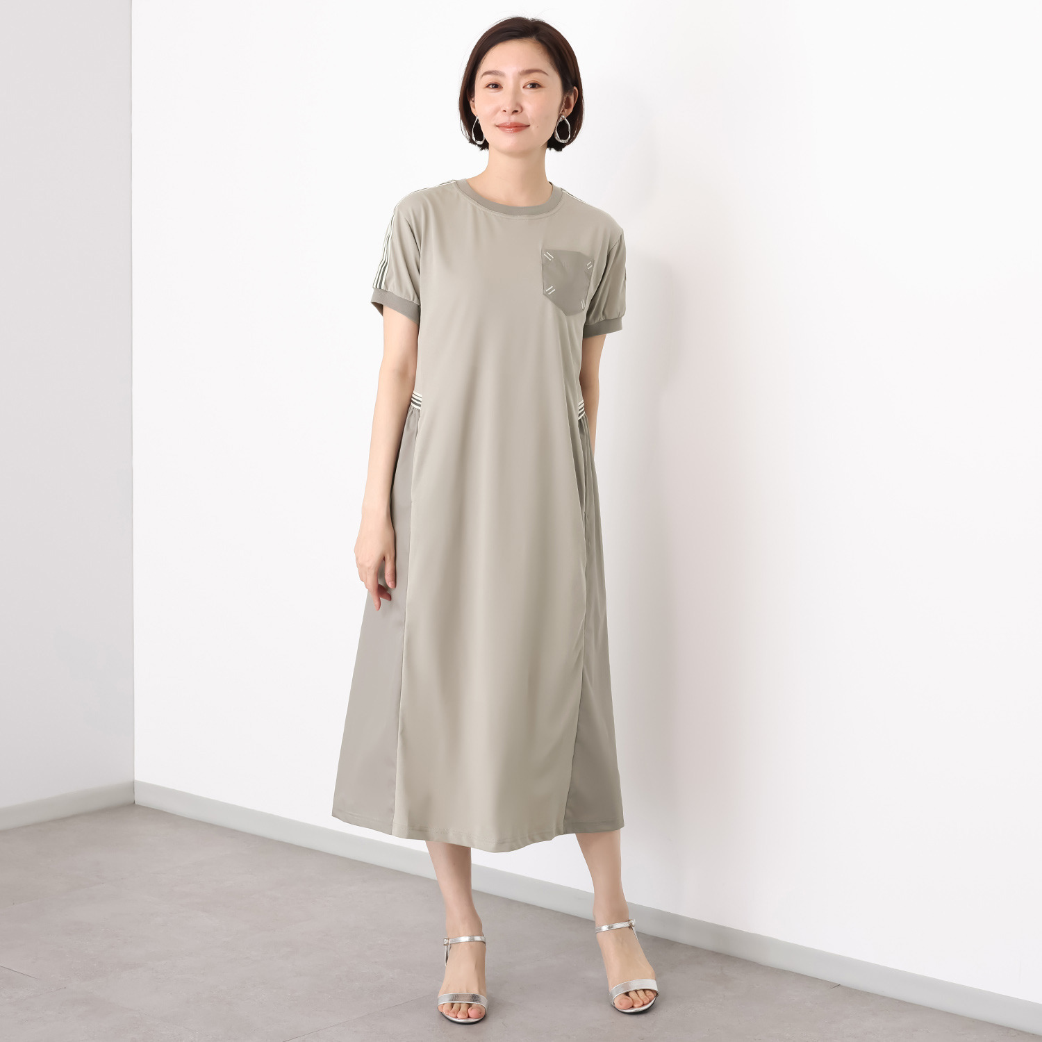 スタイル・ラヴィー 接触冷感 テープ＆ ポケットアクセント ガーリー＆スタイリッシュ ワンピース