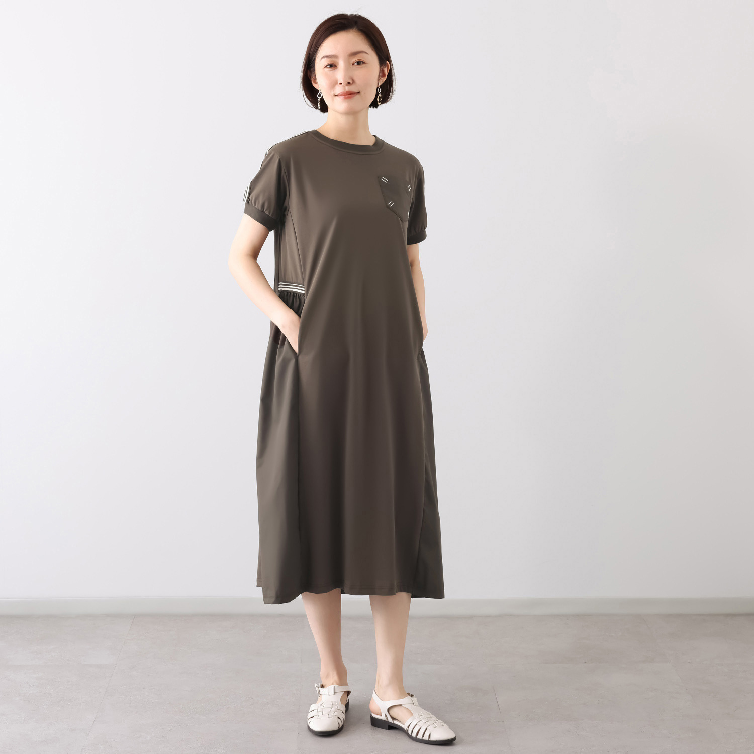 スタイル・ラヴィー 接触冷感 テープ＆ ポケットアクセント ガーリー＆スタイリッシュ ワンピース