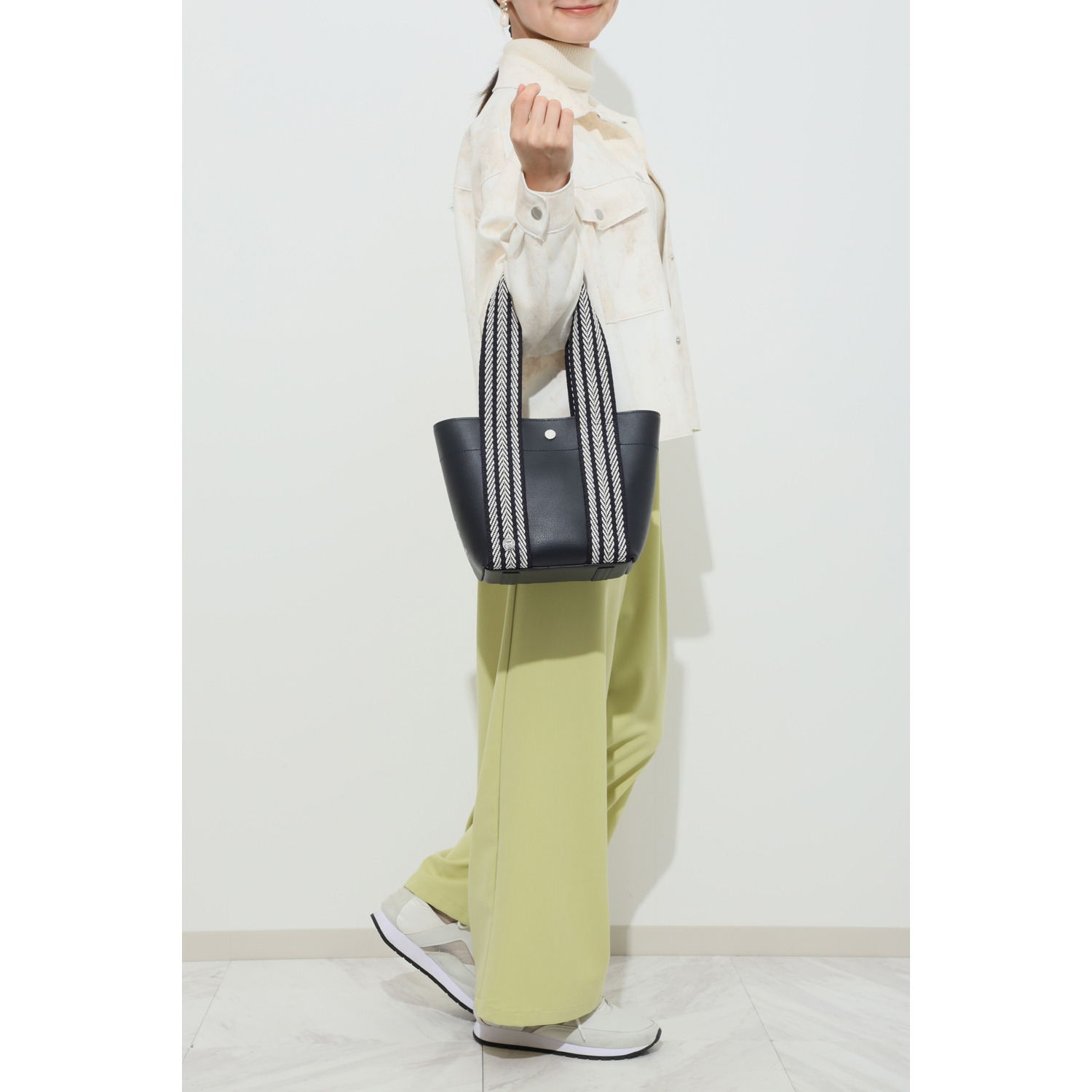 エーディーエムジェイ はっ水 イタリアンレザー デイリートートバッグ ＜Ｓ＞