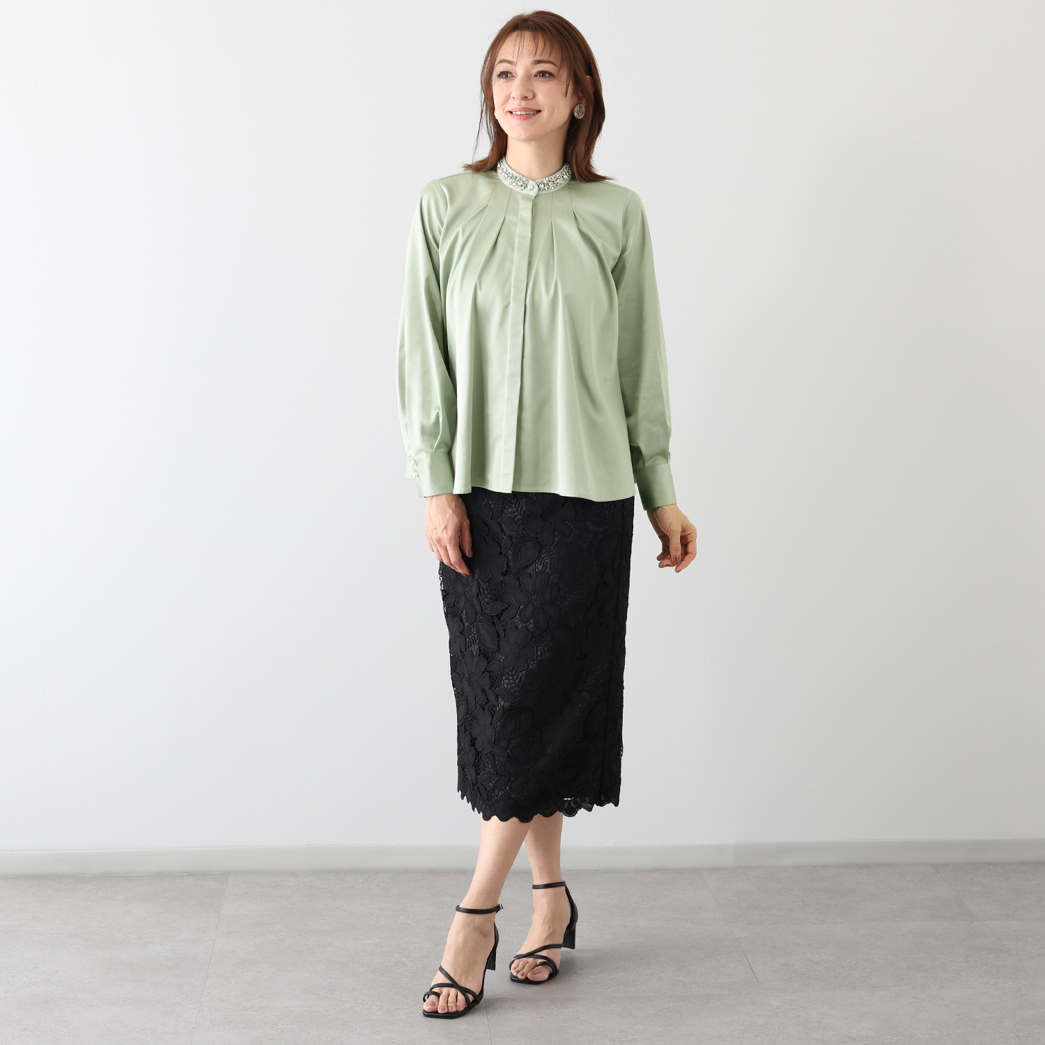 クリス・セリーン イミテーションパール＆ ビジュウアクセント ブラウス