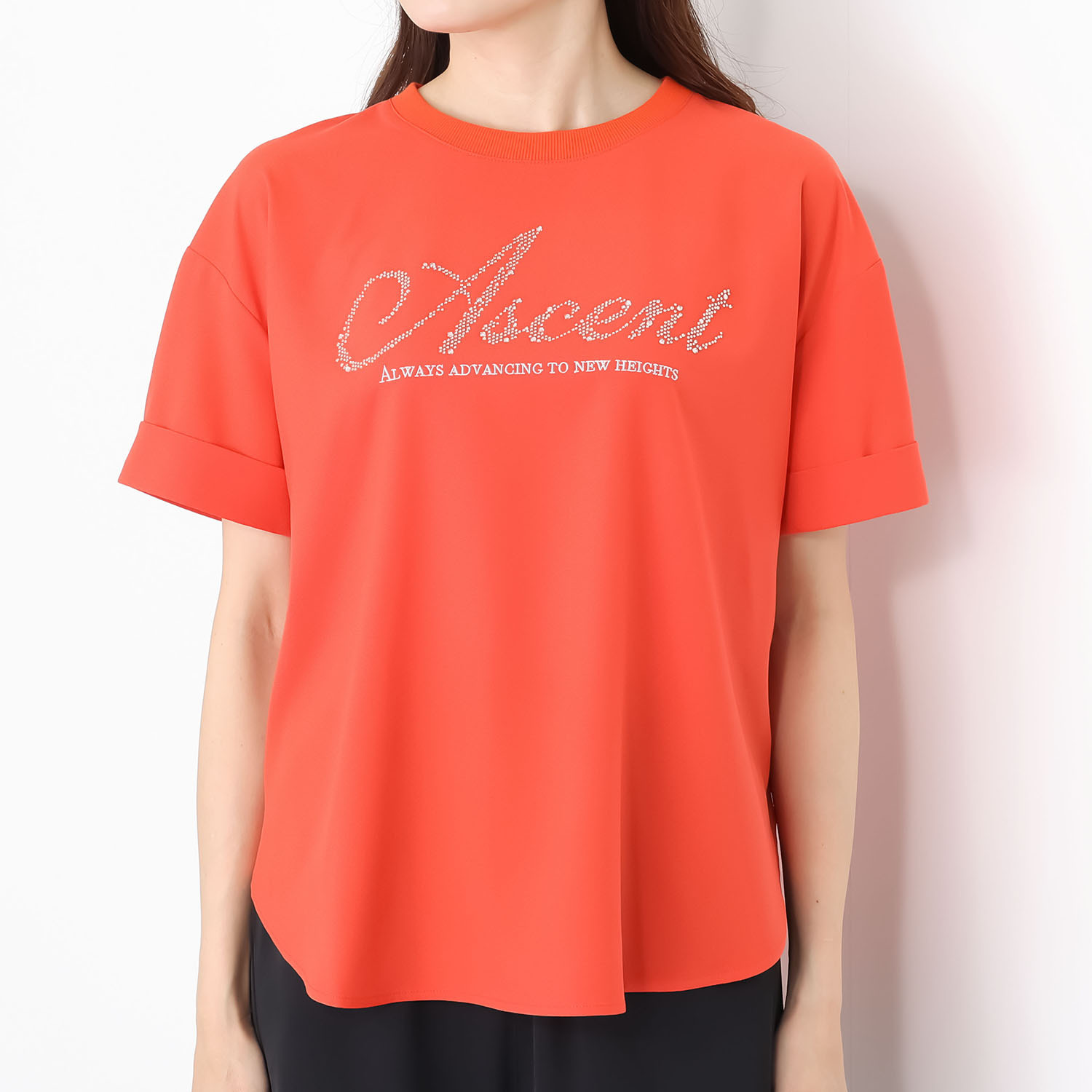 ヘブンアンドアース ＵＶカット・接触冷感 ラインストーン×刺しゅう メッセージＴブラウス