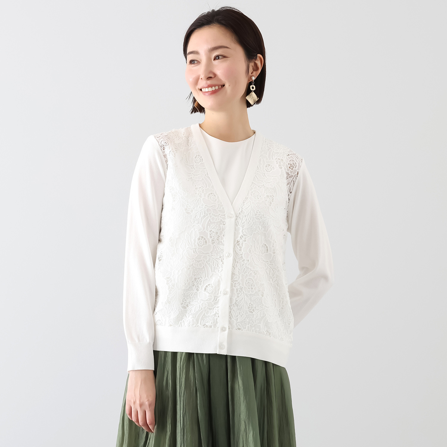 アズイズ　ビーマイセルフ バイ　ネイチャーズ エンブロイダリー レース使い カーディガン