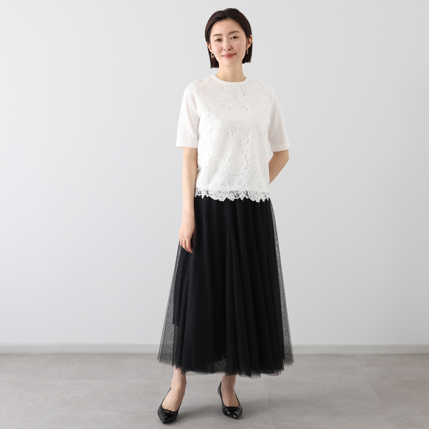 アズイズ　ビーマイセルフ バイ　ネイチャーズ エンブロイダリー レース使い 五分袖プルオーバー