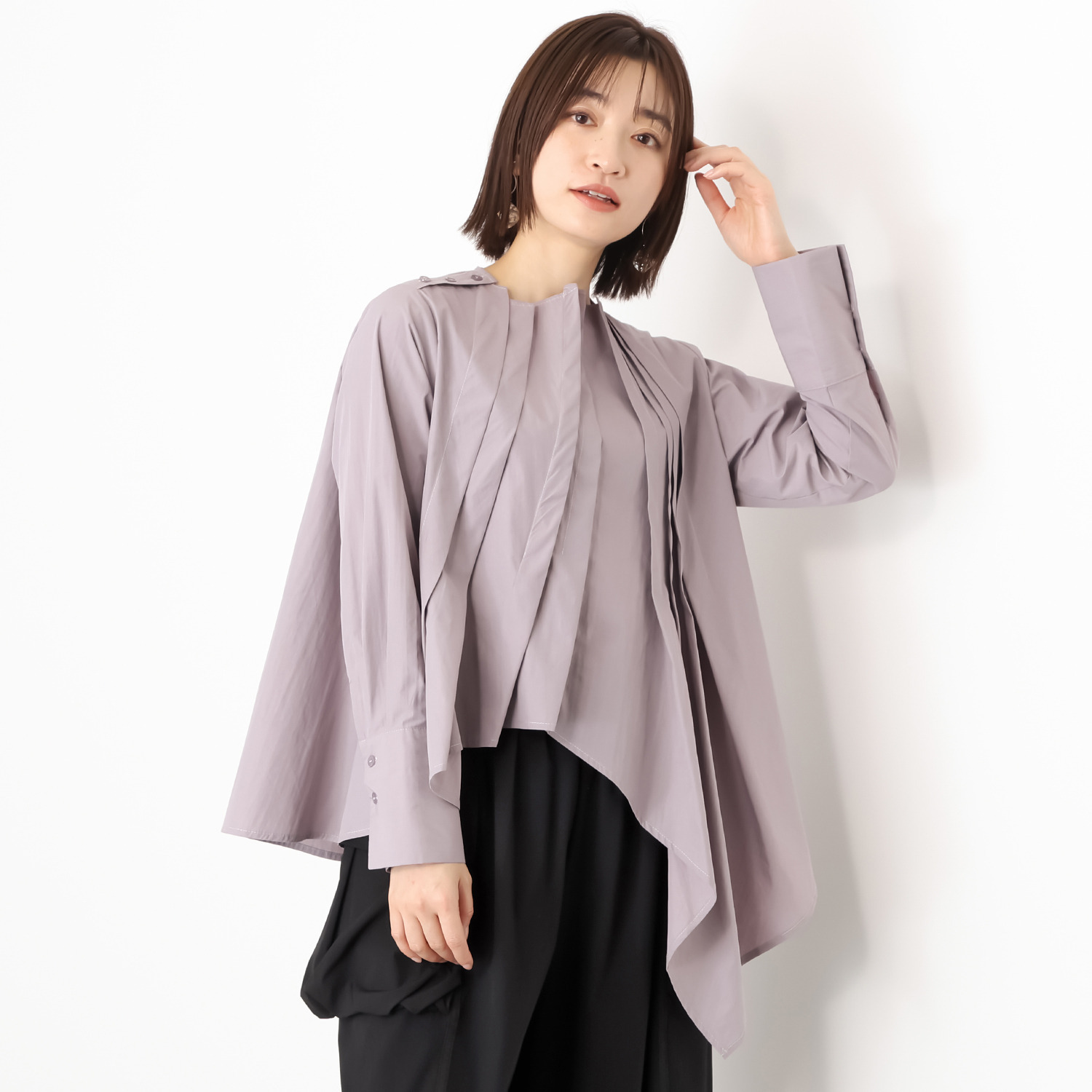 ベルポニー タックデザイン アシンメトリー ブラウス