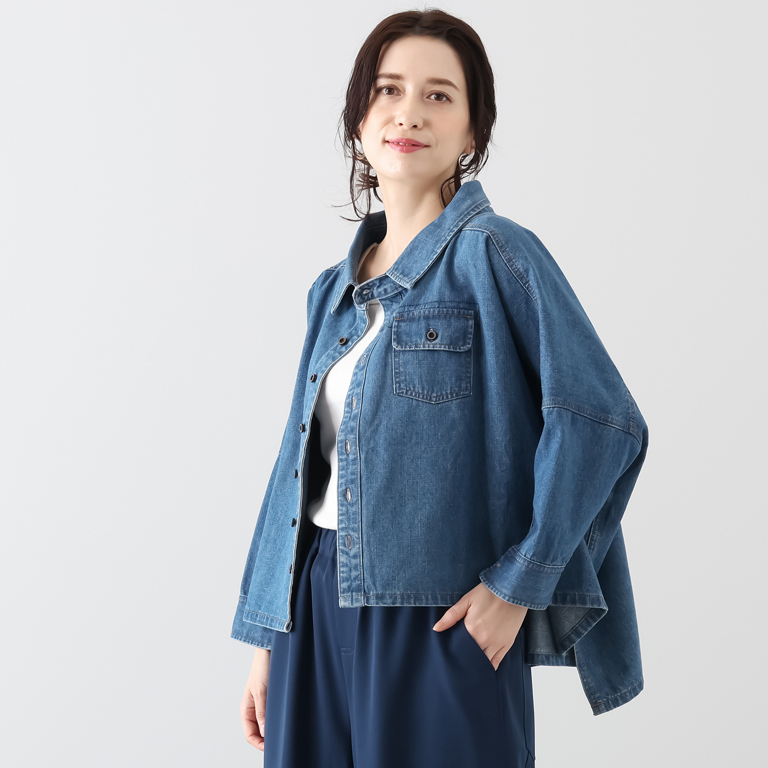 ワンピース セレクト　バイ　カワル デニムなのに柔らか！ 身頃たっぷり 体形カバー 変形デニムジャケット