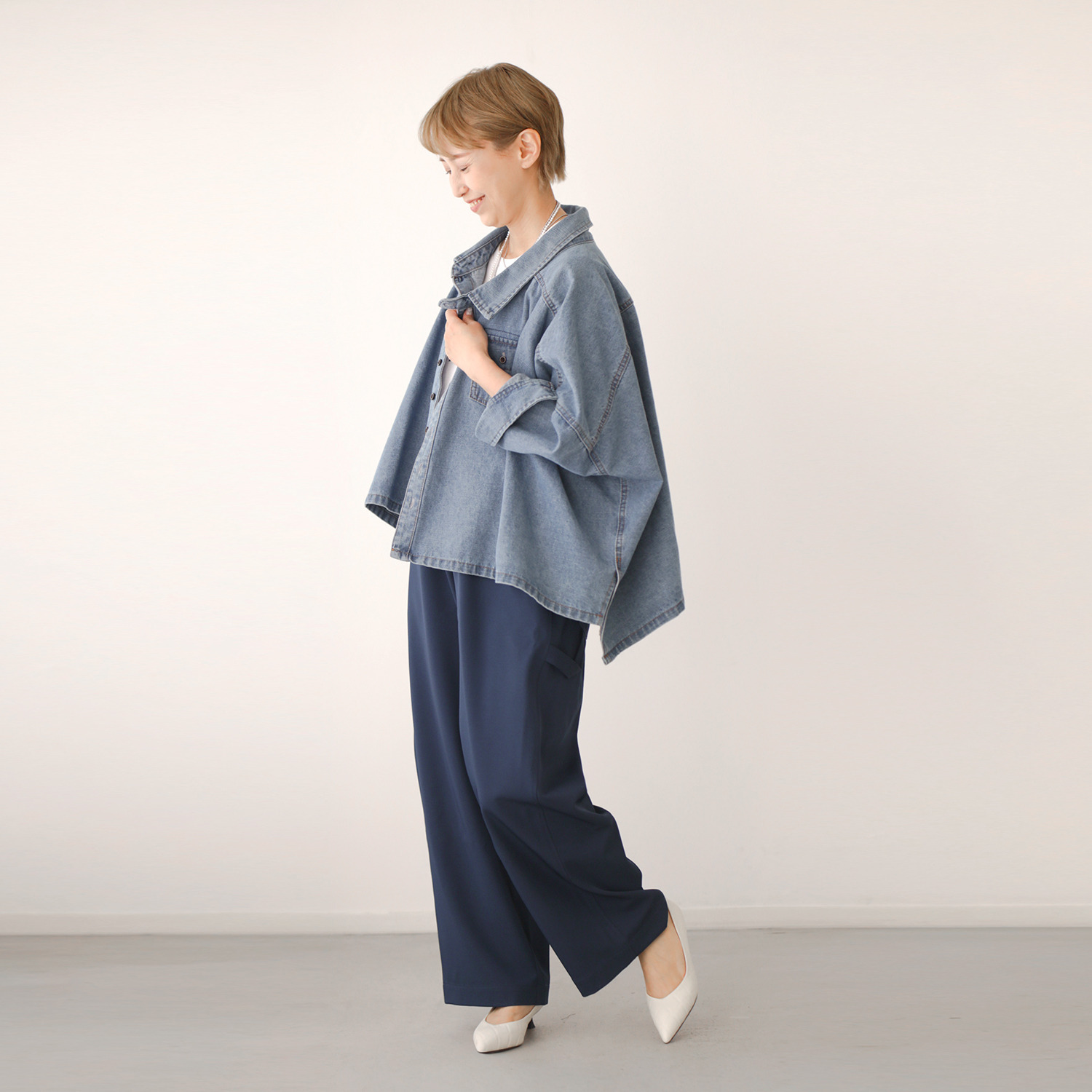 ワンピース セレクト　バイ　カワル デニムなのに柔らか！ 身頃たっぷり 体形カバー 変形デニムジャケット