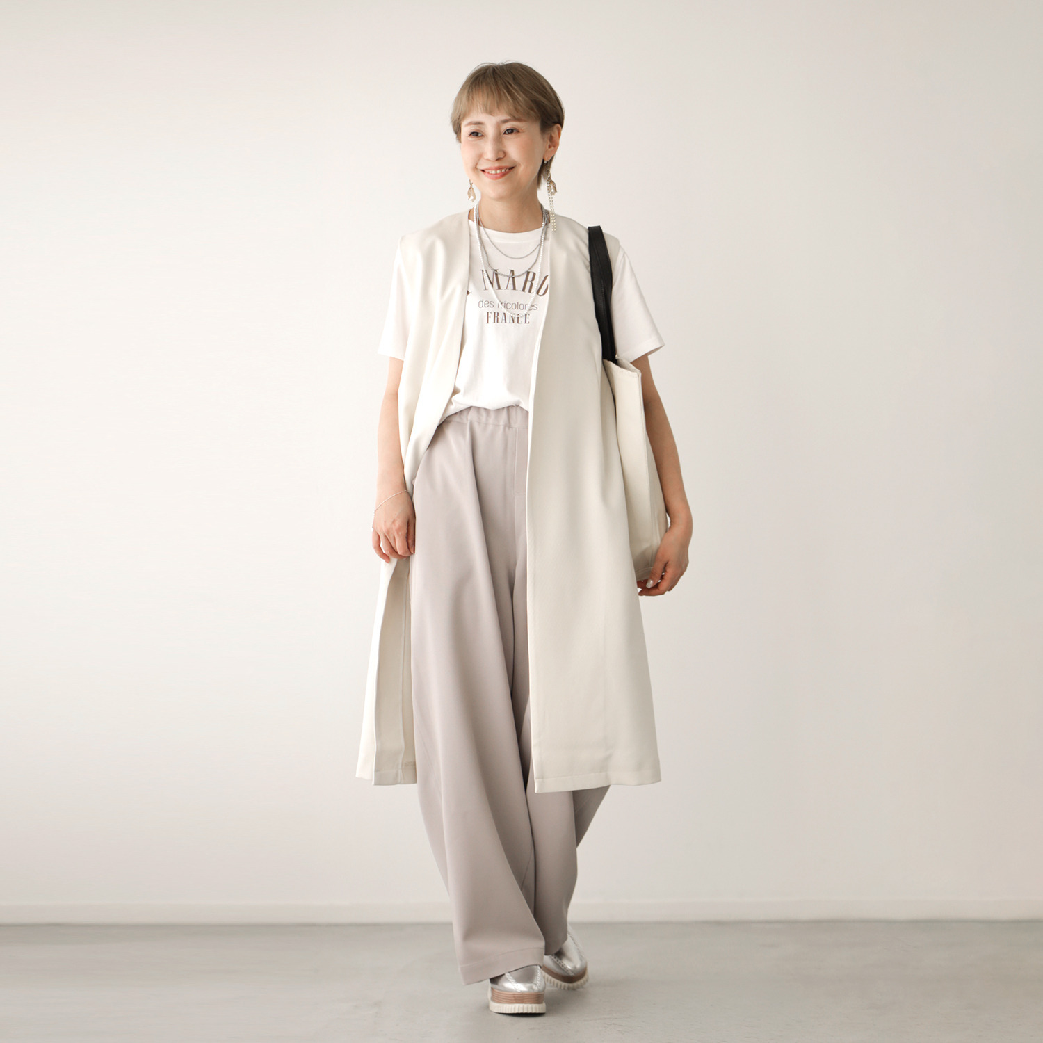 ワンピース セレクト　バイ　カワル さらっと快適！ 脚のラインを拾いにくい 美しいシルエット ペインターパンツ