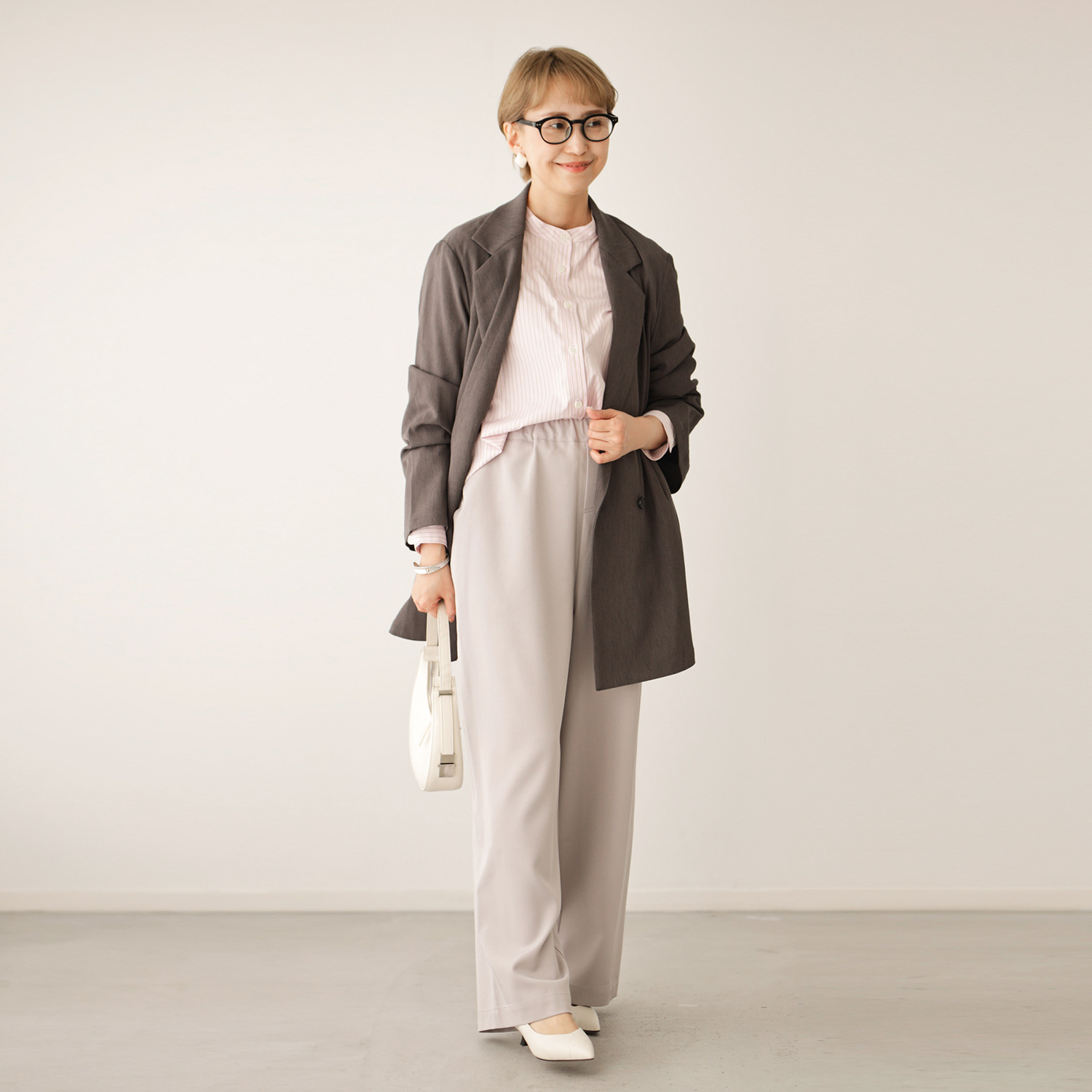 ワンピース セレクト　バイ　カワル さらっと快適！ 脚のラインを拾いにくい 美しいシルエット ペインターパンツ