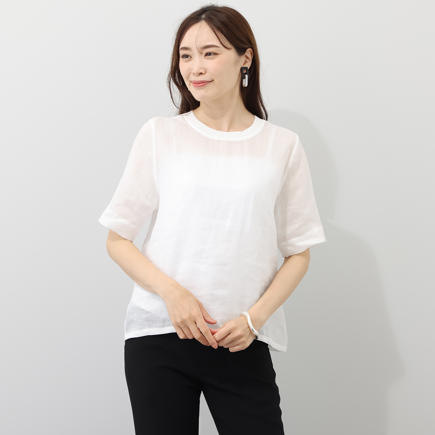 レア　ジェム プレミアムラミーの 極上の涼しさを感じる ブラウスＴシャツ