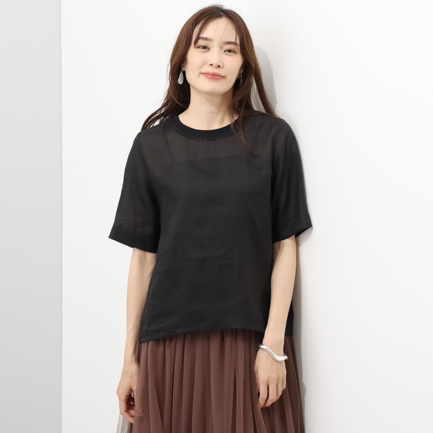 レア　ジェム プレミアムラミーの 極上の涼しさを感じる ブラウスＴシャツ