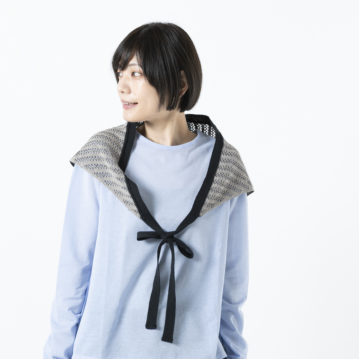 ベル・モード 日本製 綿混スクエアレースの 三角ニットストール