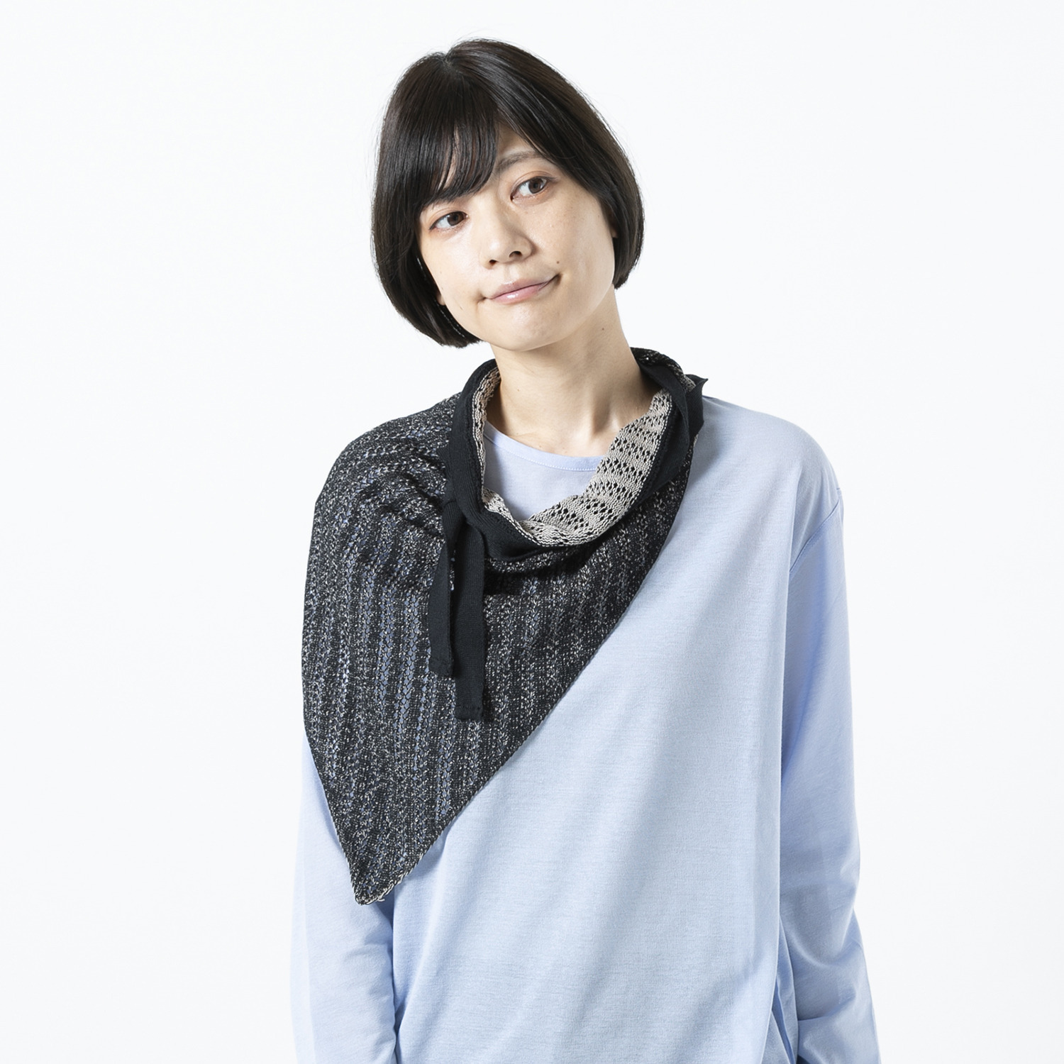 ベル・モード 日本製 綿混スクエアレースの 三角ニットストール