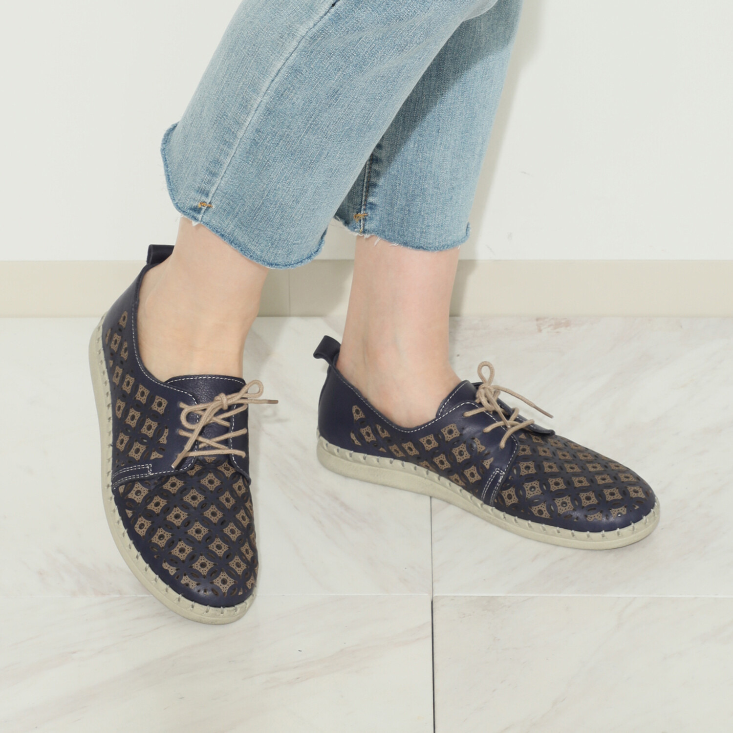 ホッシュ カラーはお任せ！ お楽しみ袋 スニーカー＆サンダル