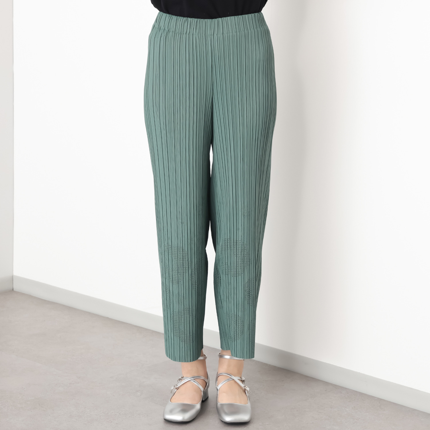 エム　アンド　キョウコ プリーツパンツ