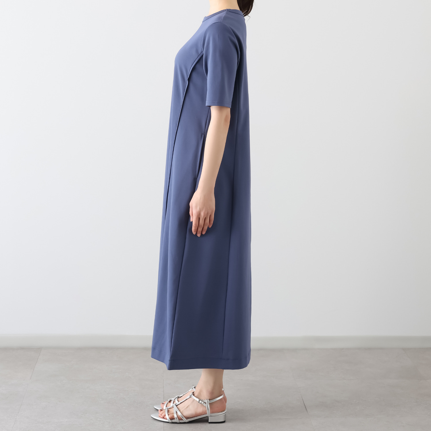 メゾンマザーマテリアル イタリアアルビニ社企画糸 ポンチワンピース