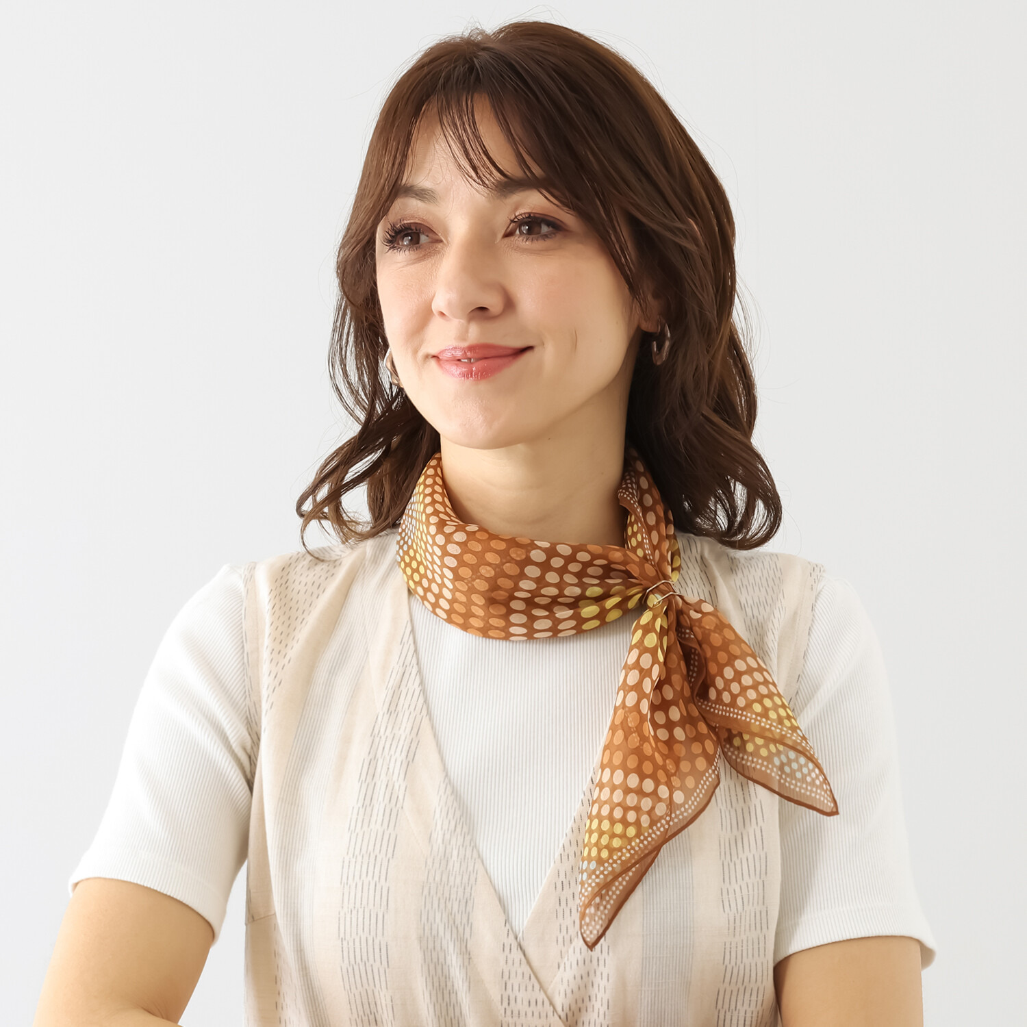 シルクに夢中 リング付 シルク１００％ グラデーションデザイン スカーフ