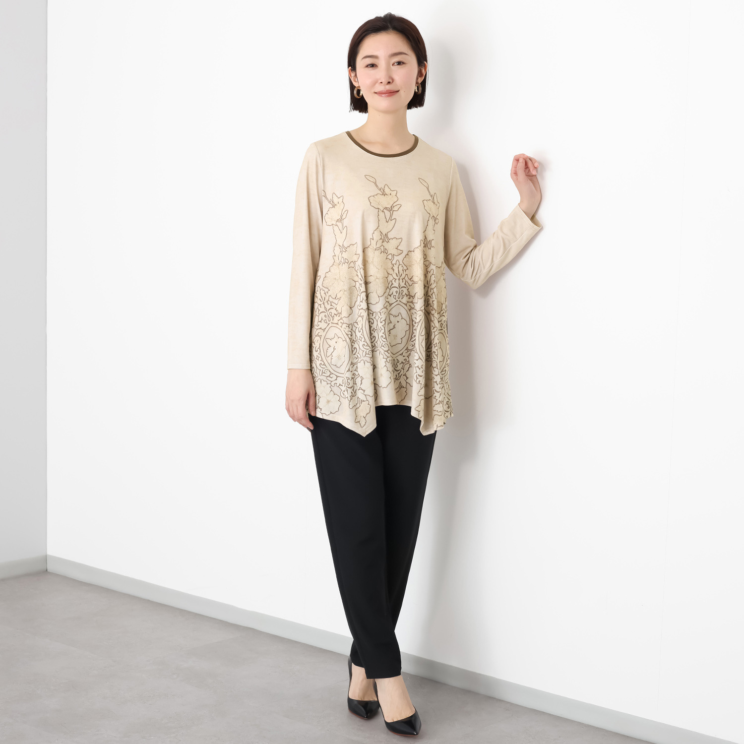 ダジュール 裾デザインカット プリントチュニック