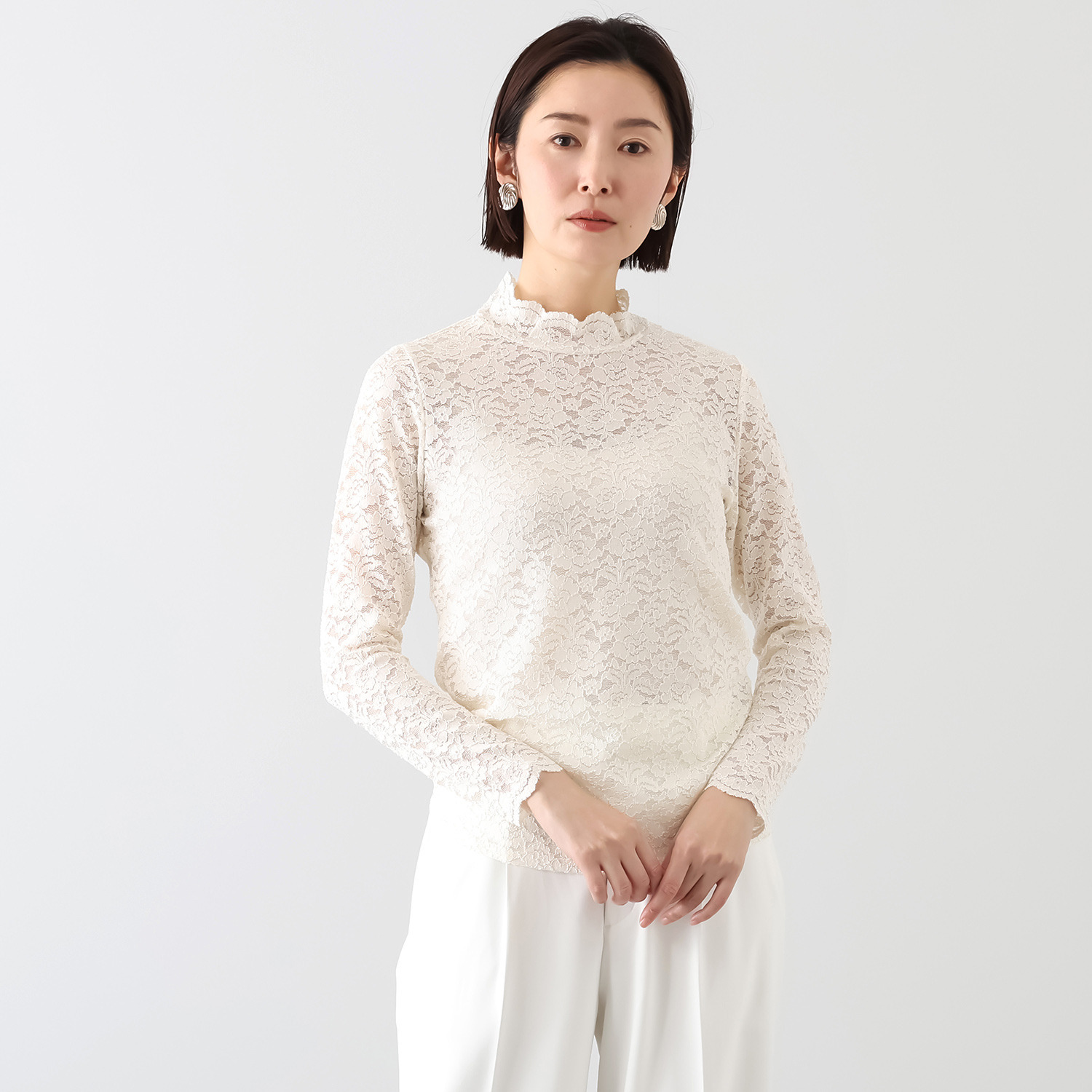 ダジュール フラワー柄 ストレッチレース プルオーバー